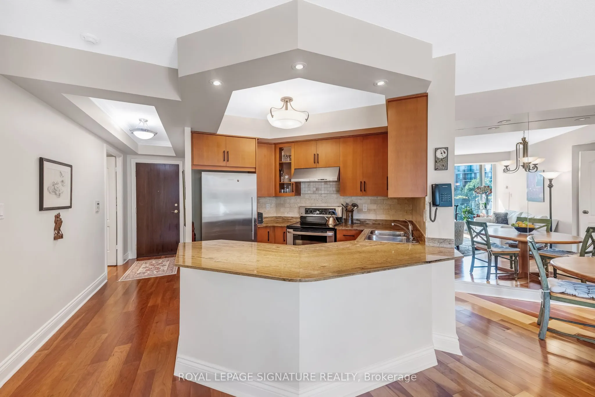 28 William Carson Crescent, #601