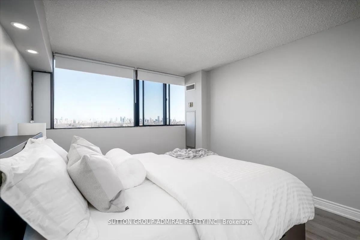 133 Torresdale Avenue E, #1501