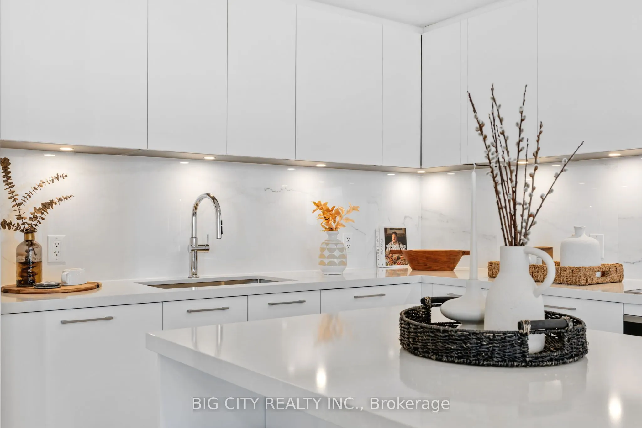33 Frederick Todd Way, #1110