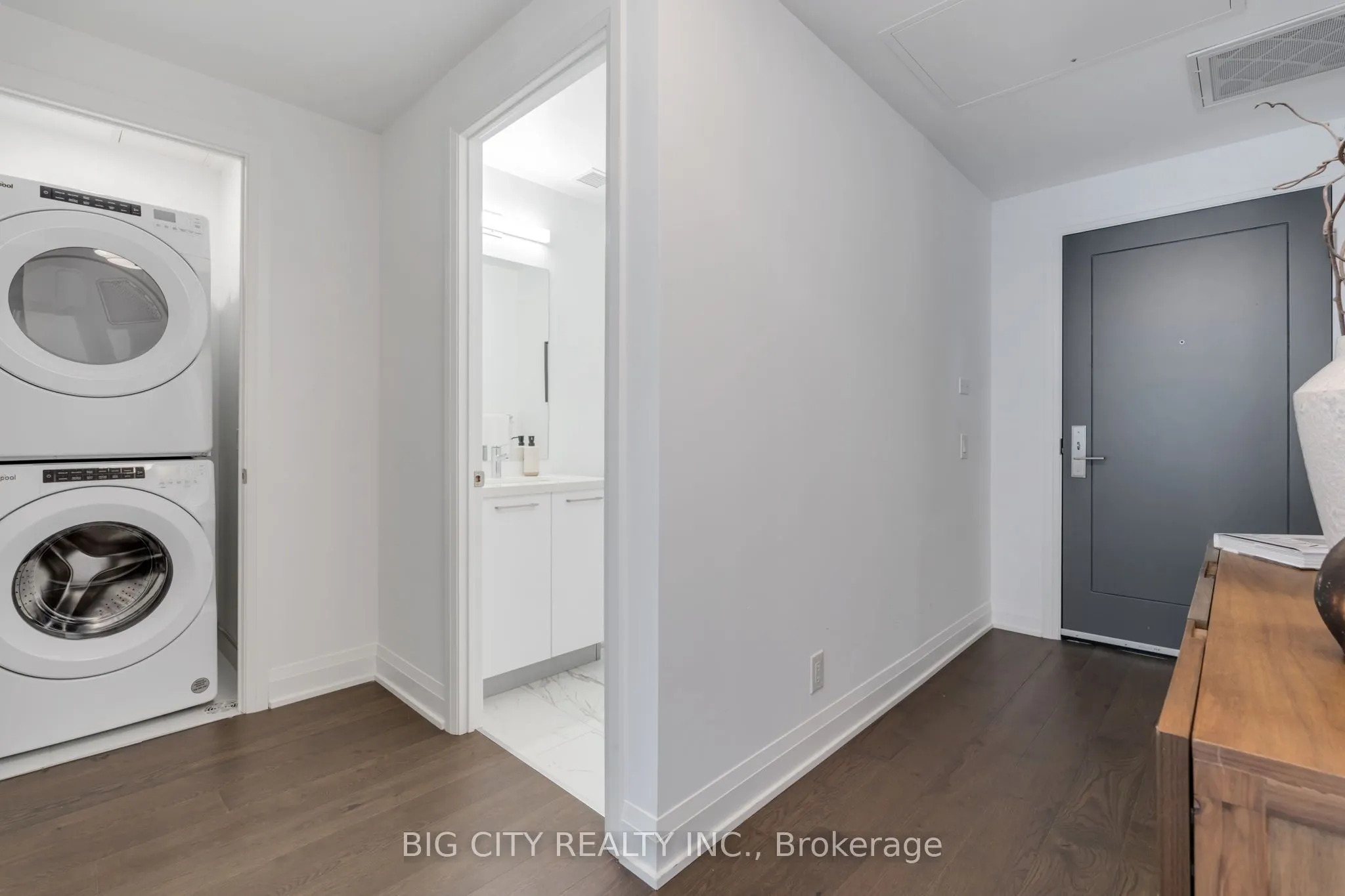 33 Frederick Todd Way, #1110