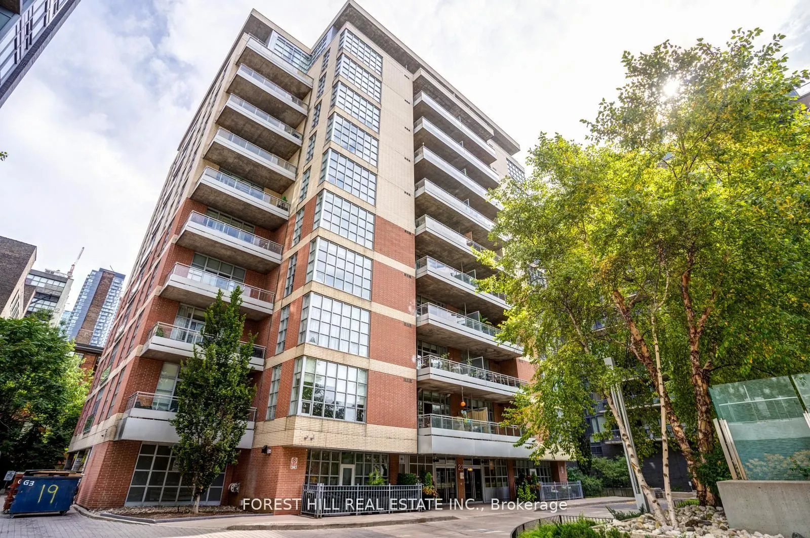 23 Brant Street, #103