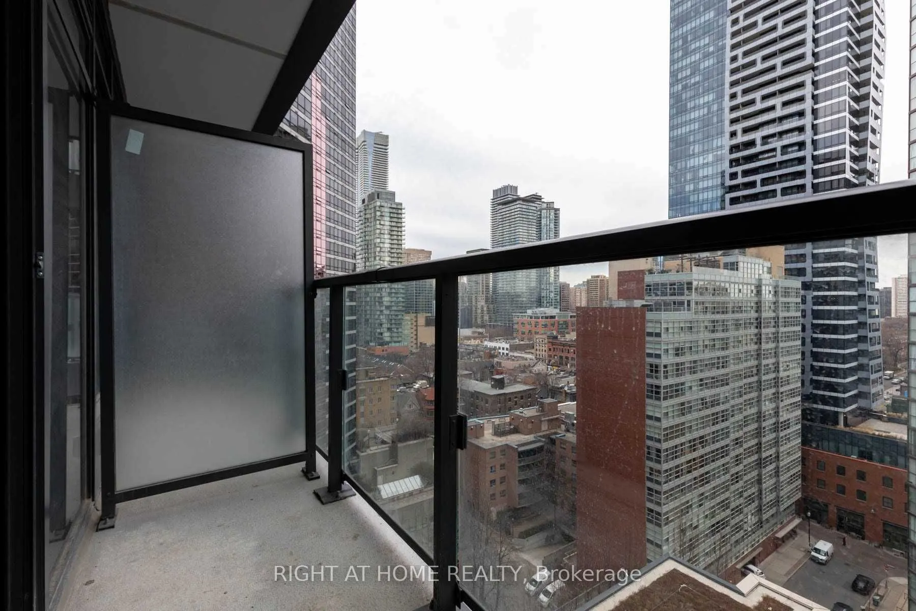 955 Bay Street, #1518