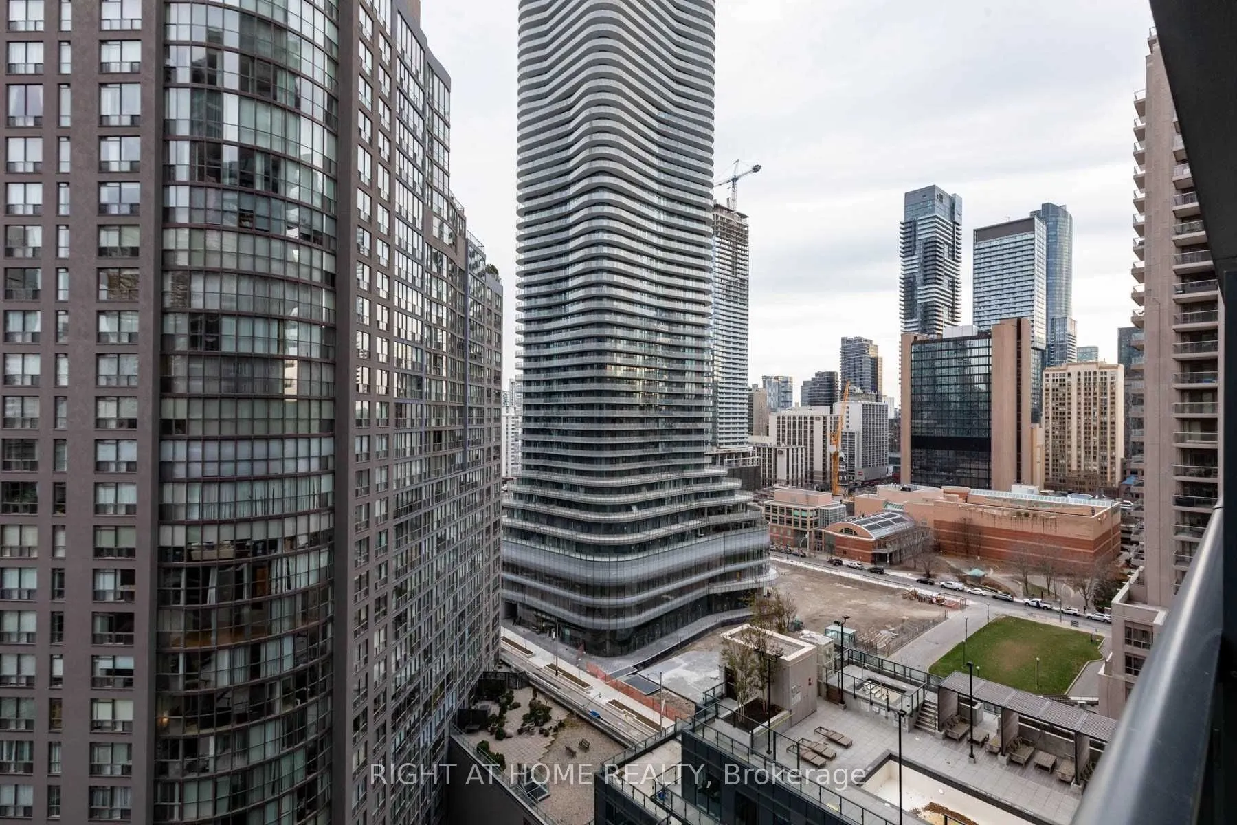 955 Bay Street, #1518