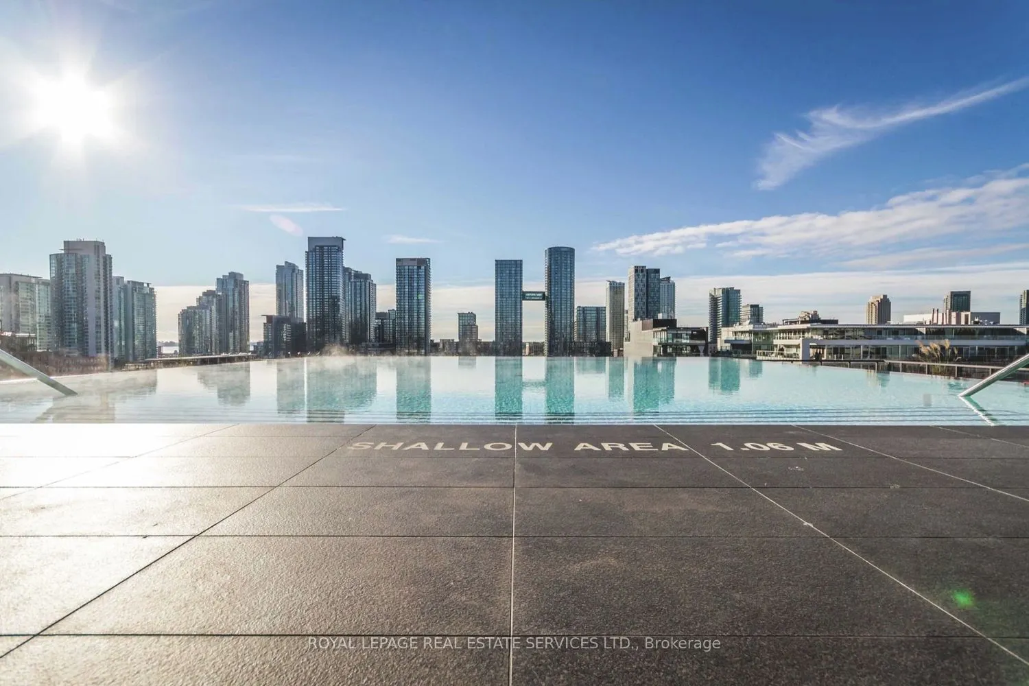 560 King Street W