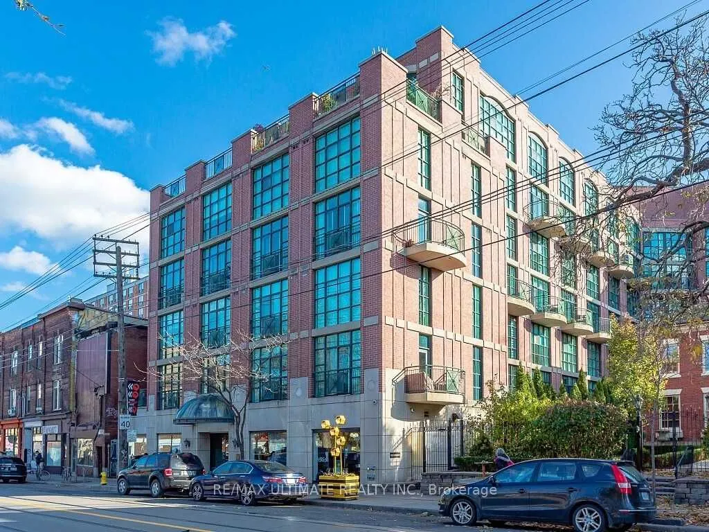 901 Queen Street W, #217