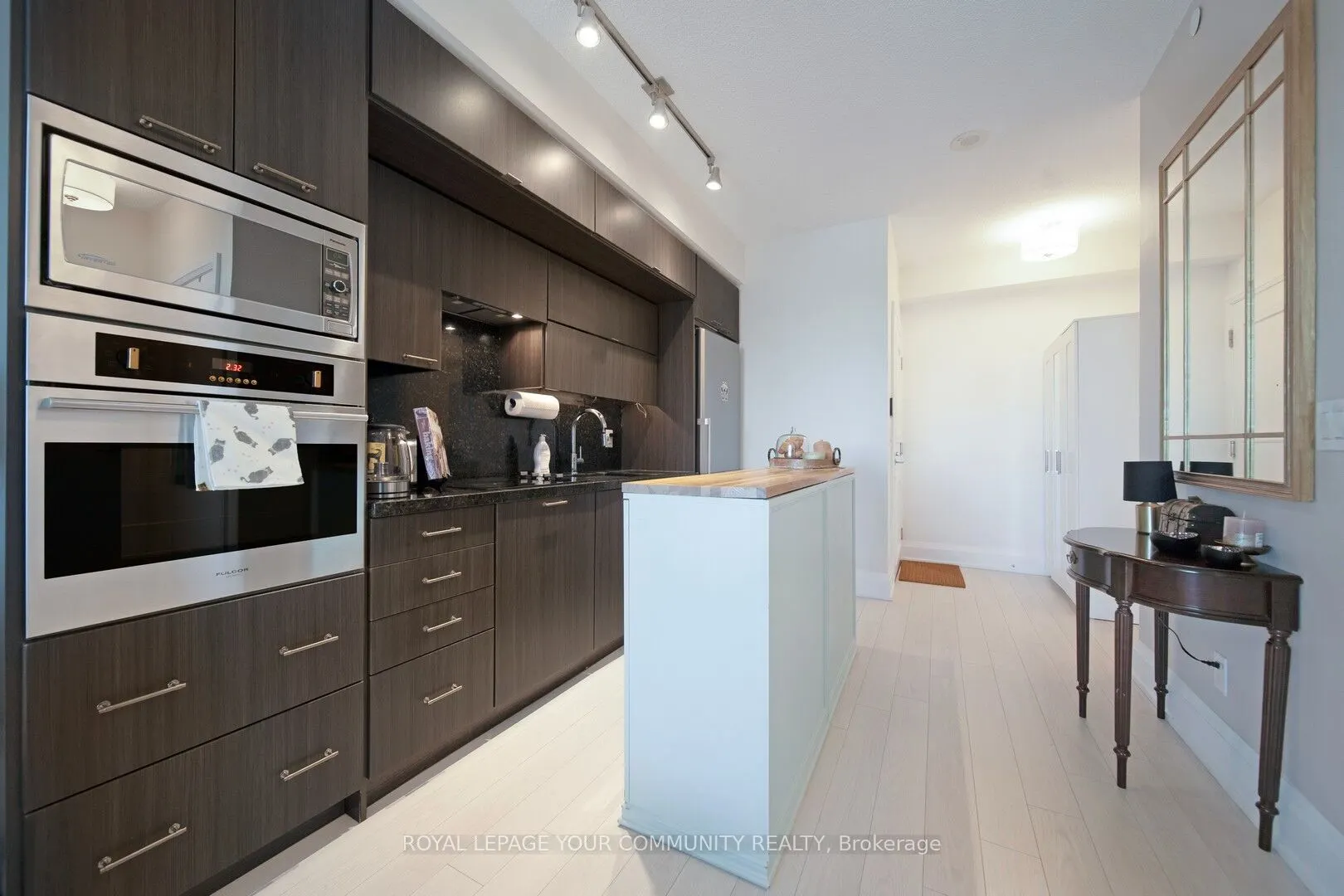 120 Harrison Garden Boulevard, #1129