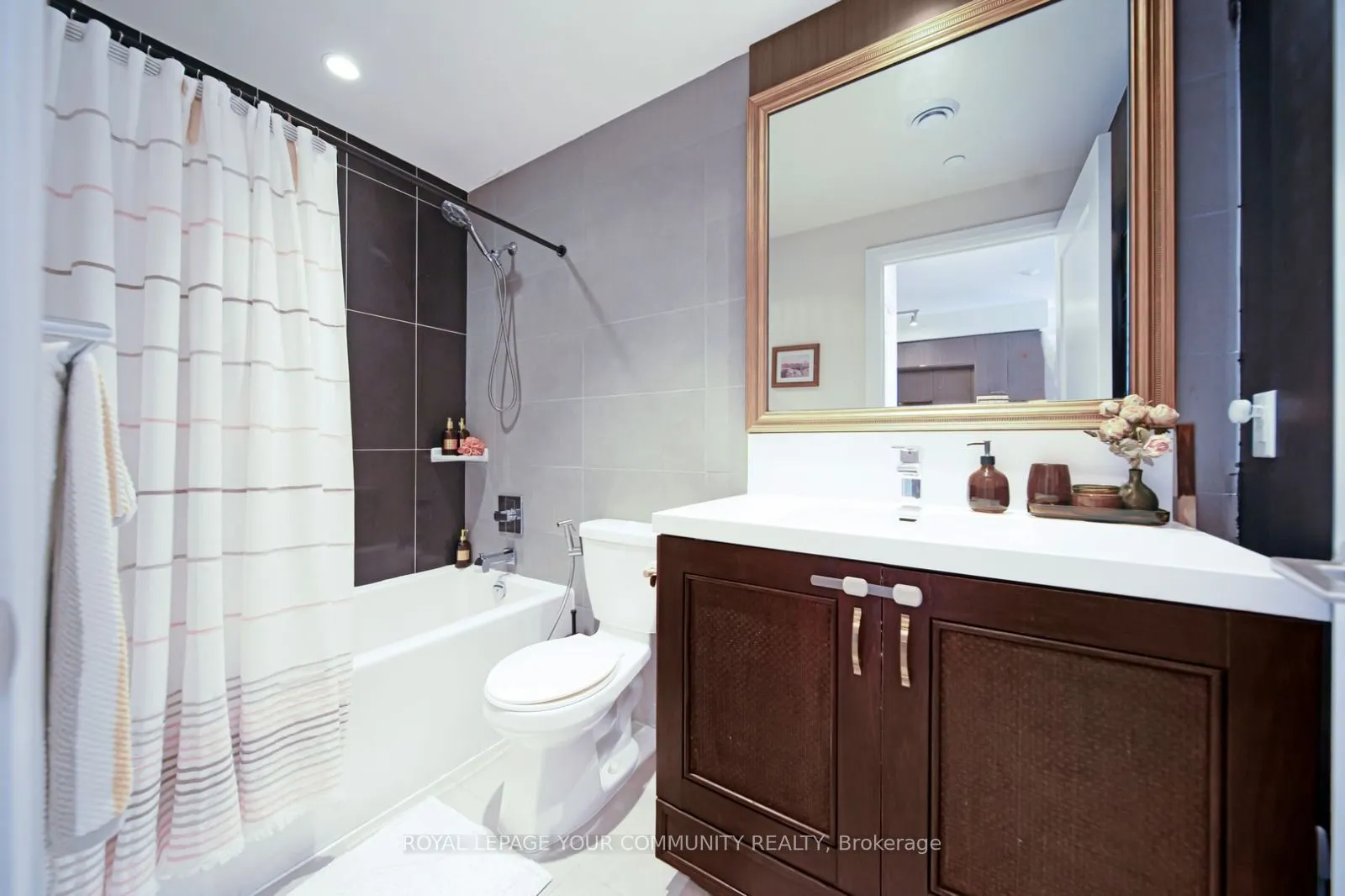 120 Harrison Garden Boulevard, #1129