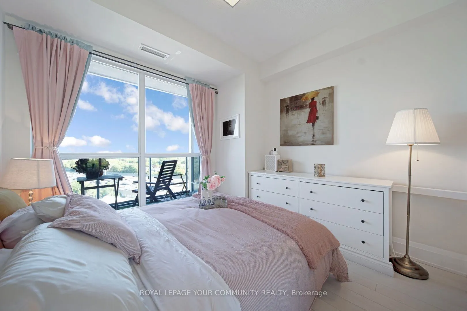 120 Harrison Garden Boulevard, #1129