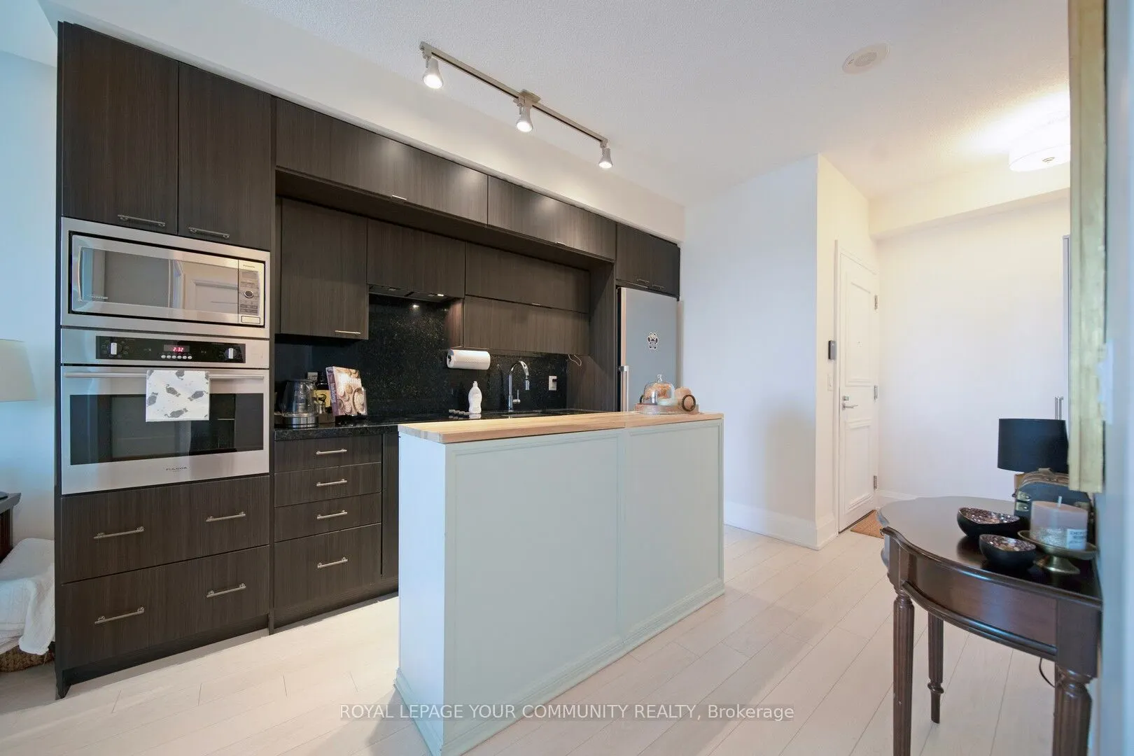 120 Harrison Garden Boulevard, #1129
