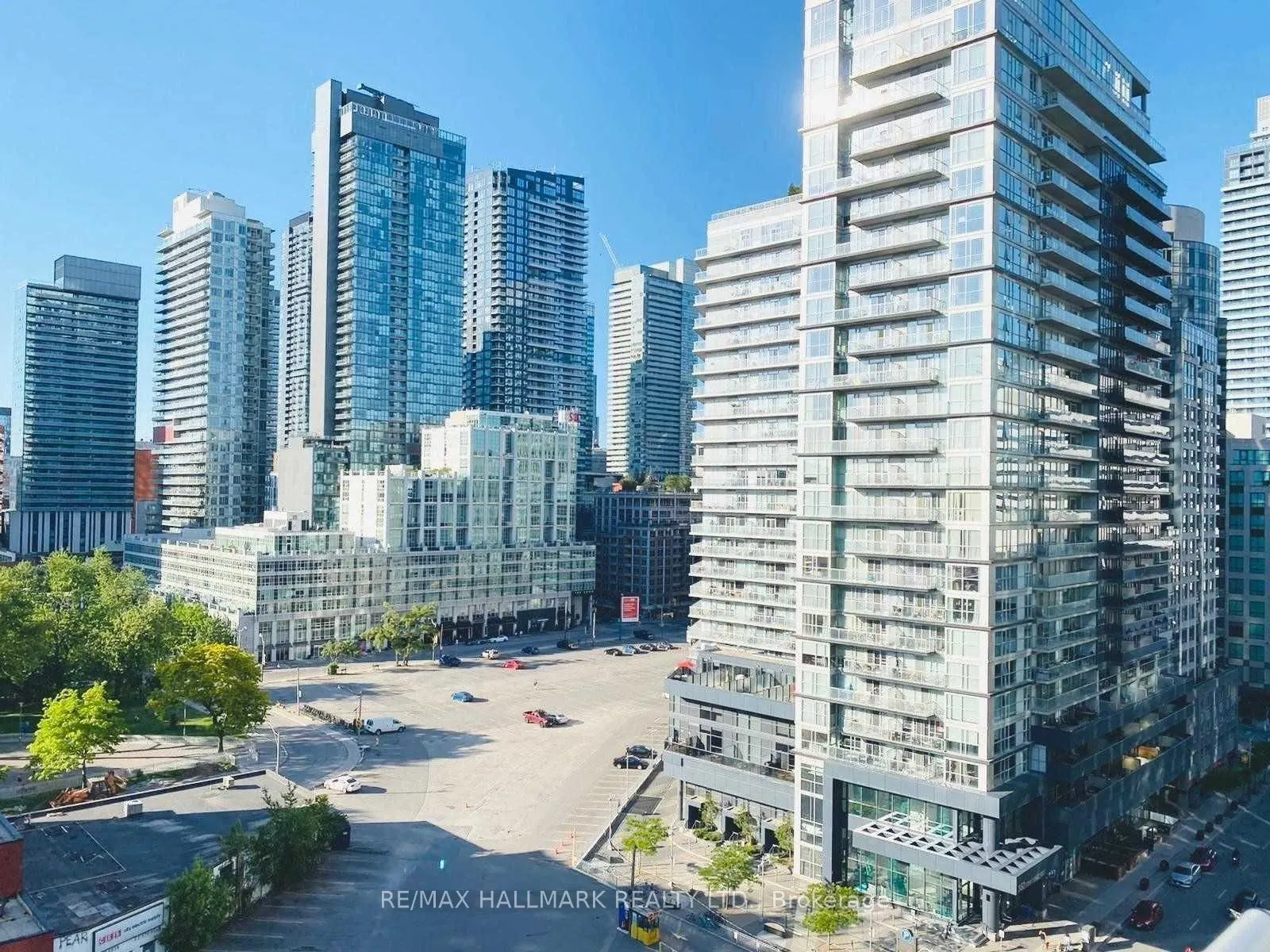 352 Front Street W, #103