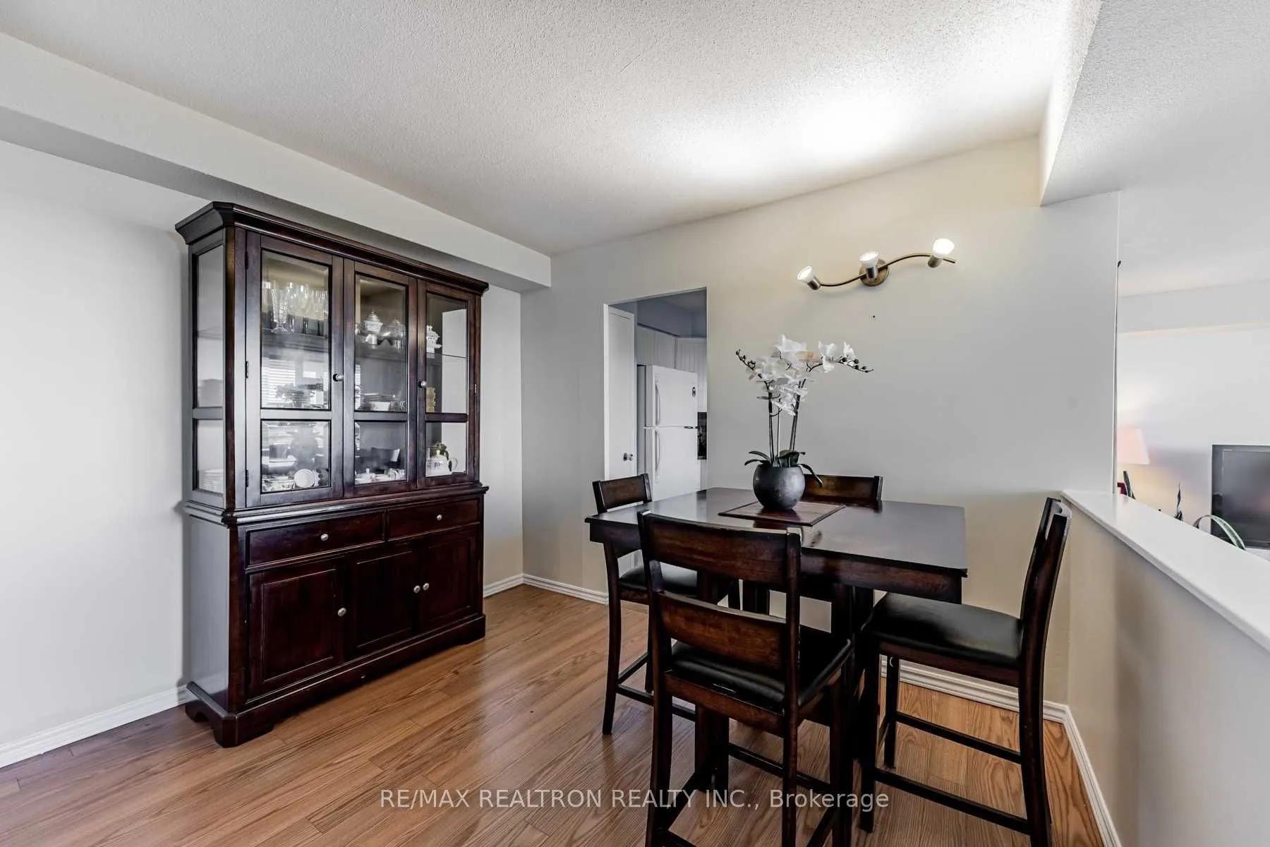 1360 York Mills Road, #905