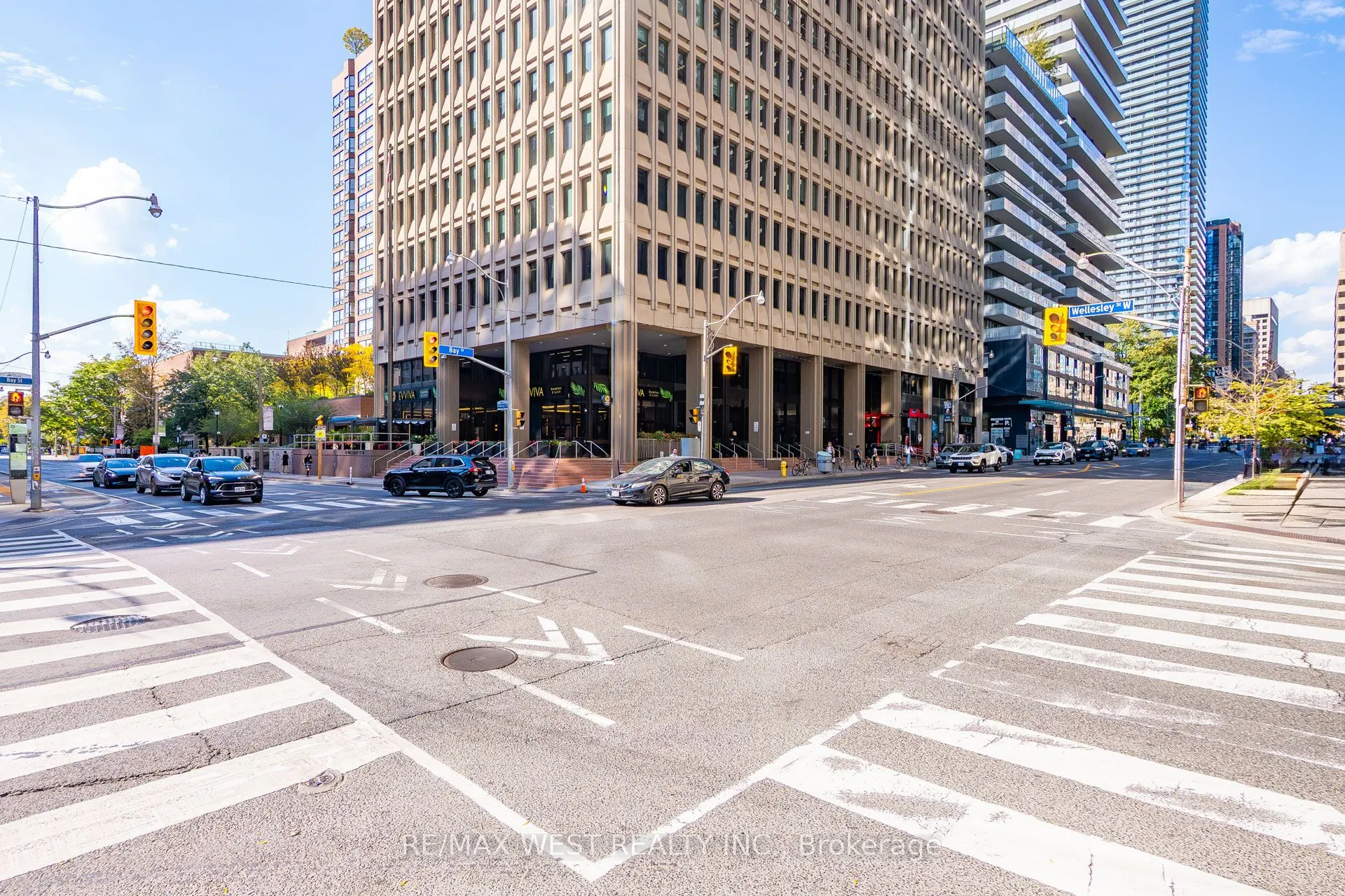 921 Bay St. Street