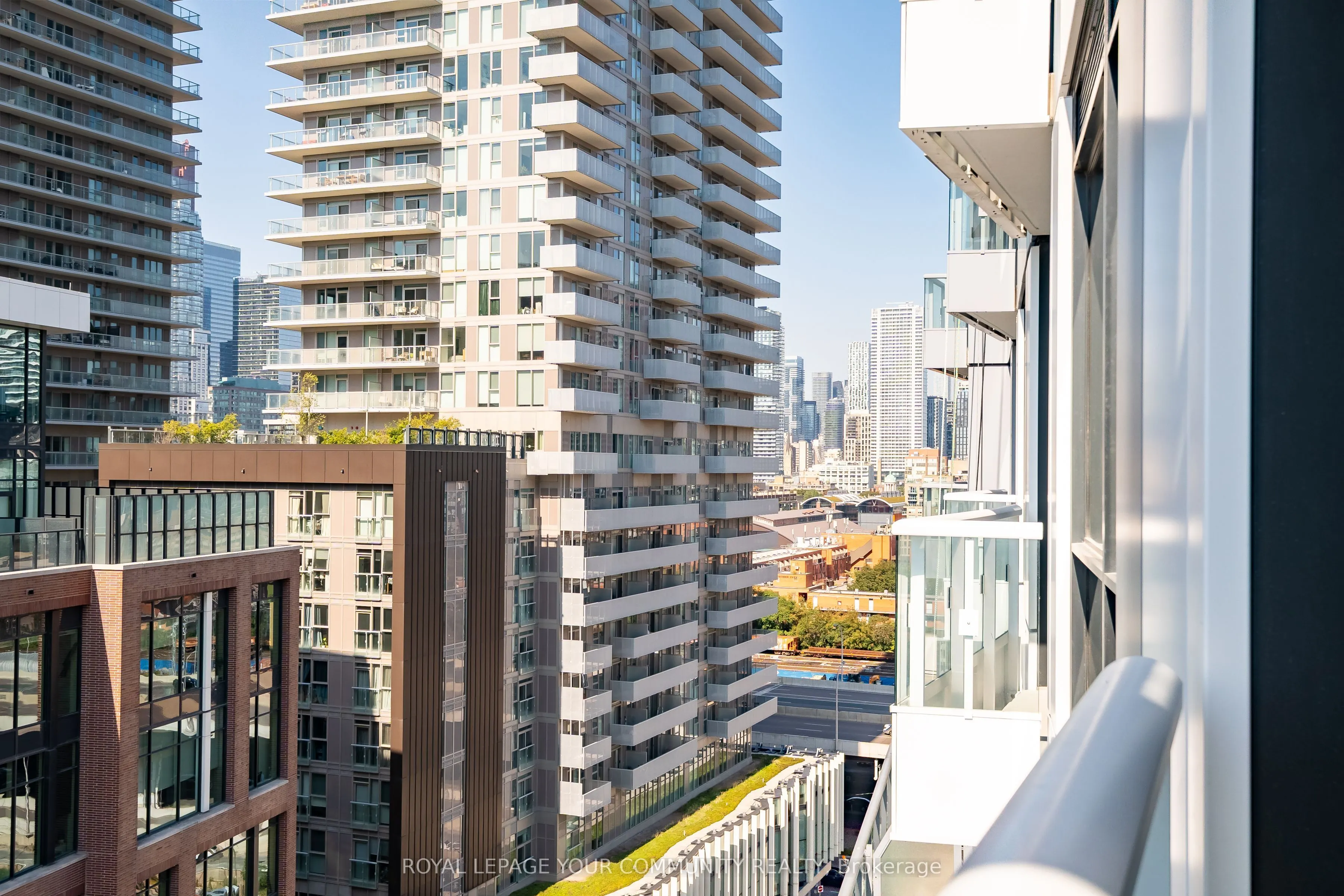 15 Richardson Street, #1315