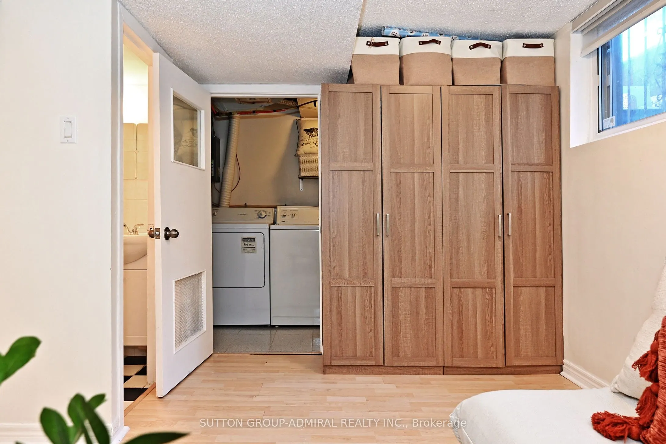 69 Upper Canada Drive, #1