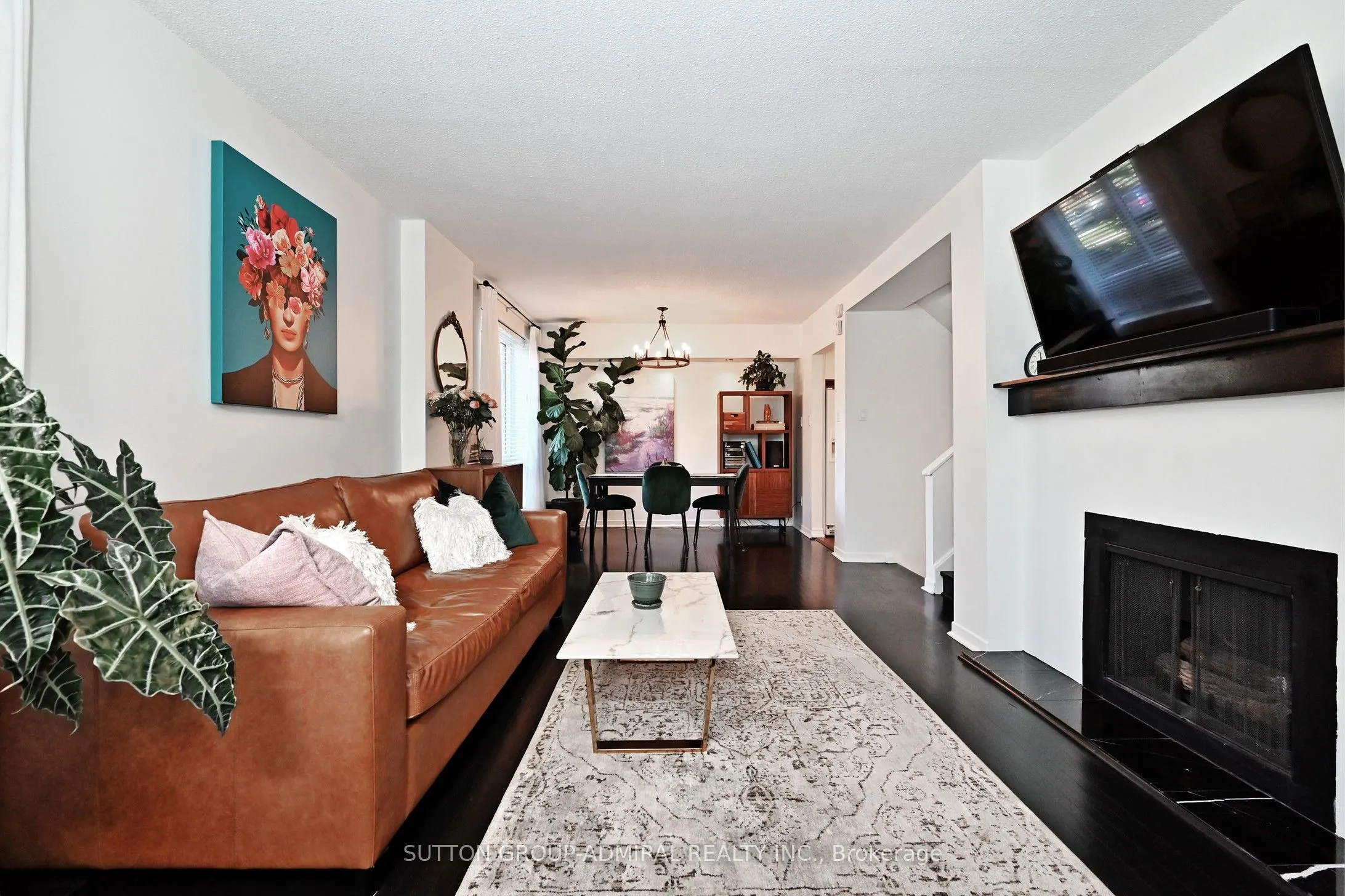 69 Upper Canada Drive, #1