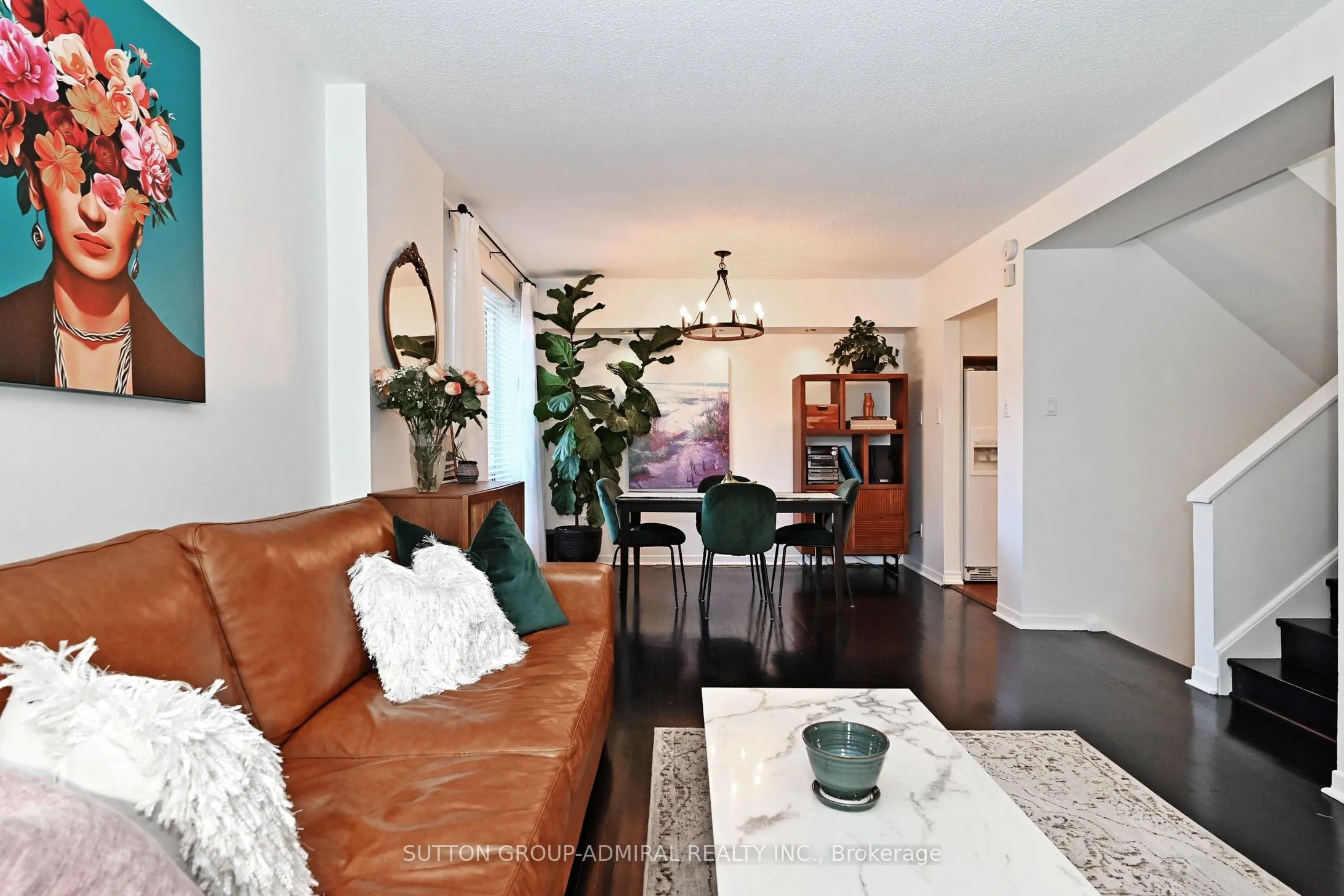 69 Upper Canada Drive, #1