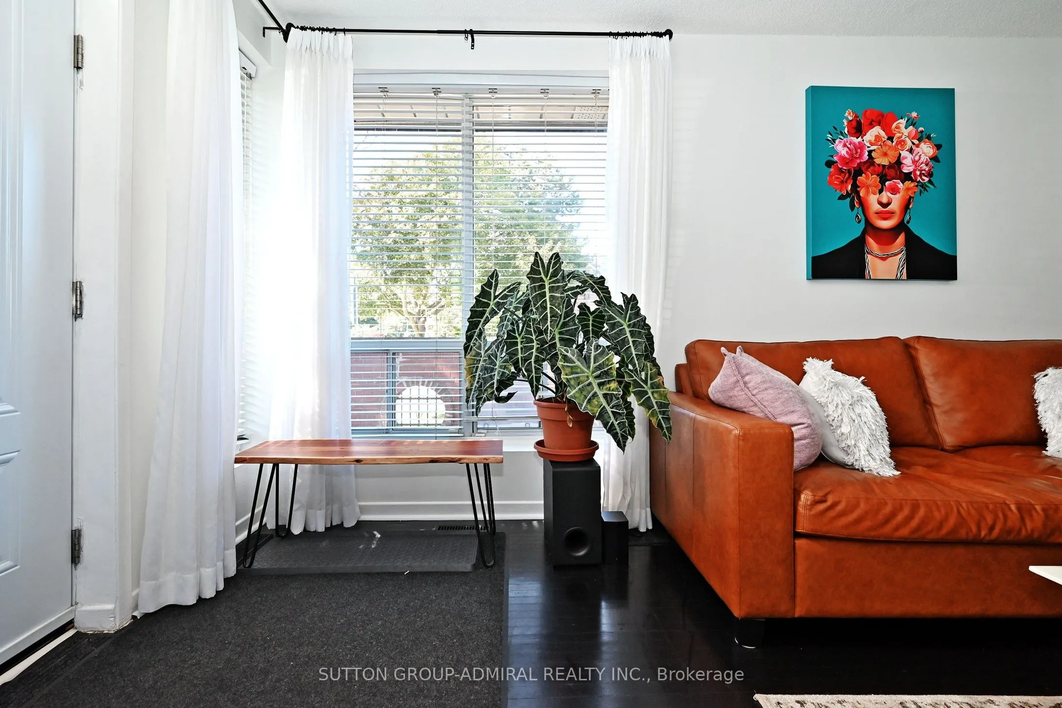 69 Upper Canada Drive, #1