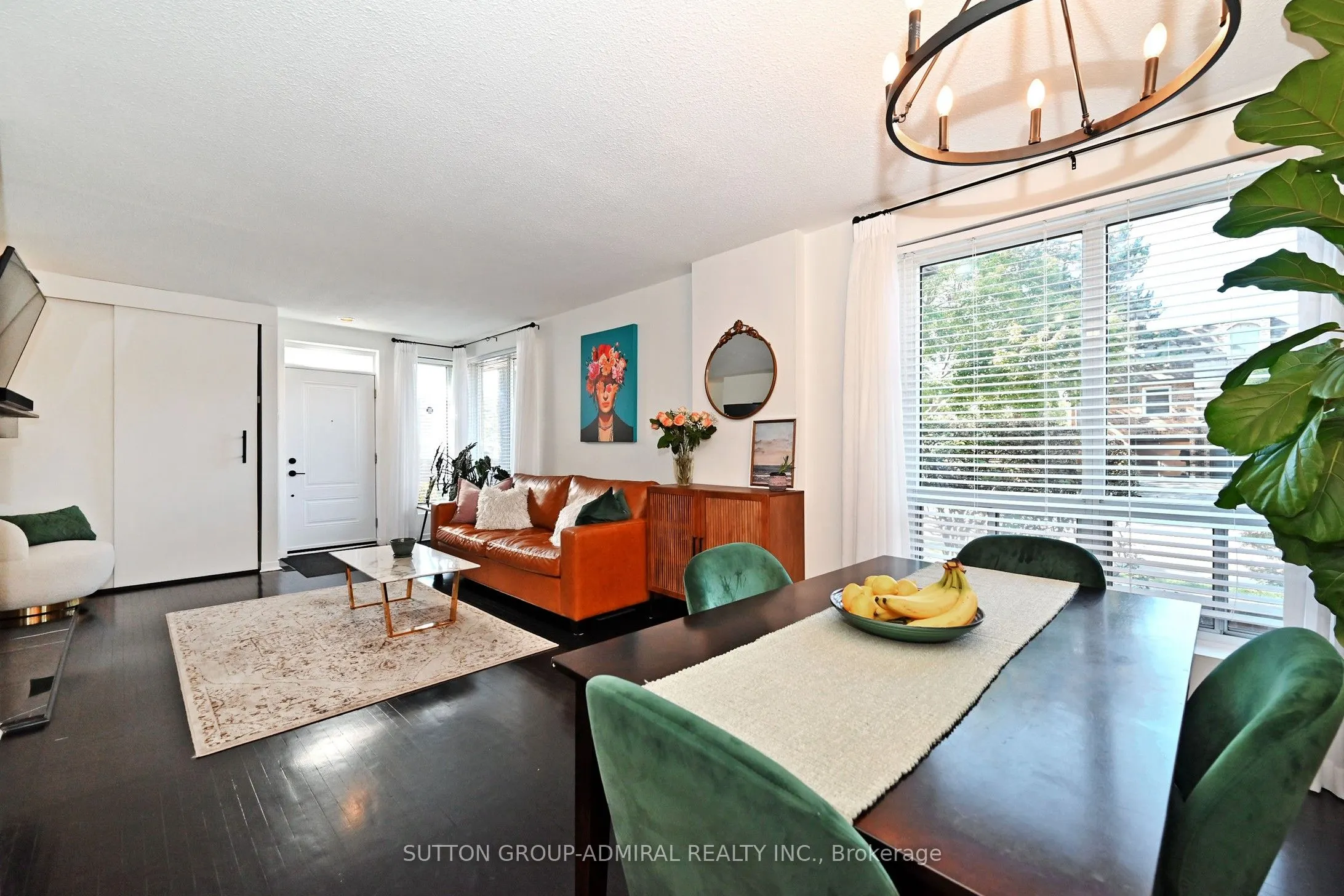69 Upper Canada Drive, #1