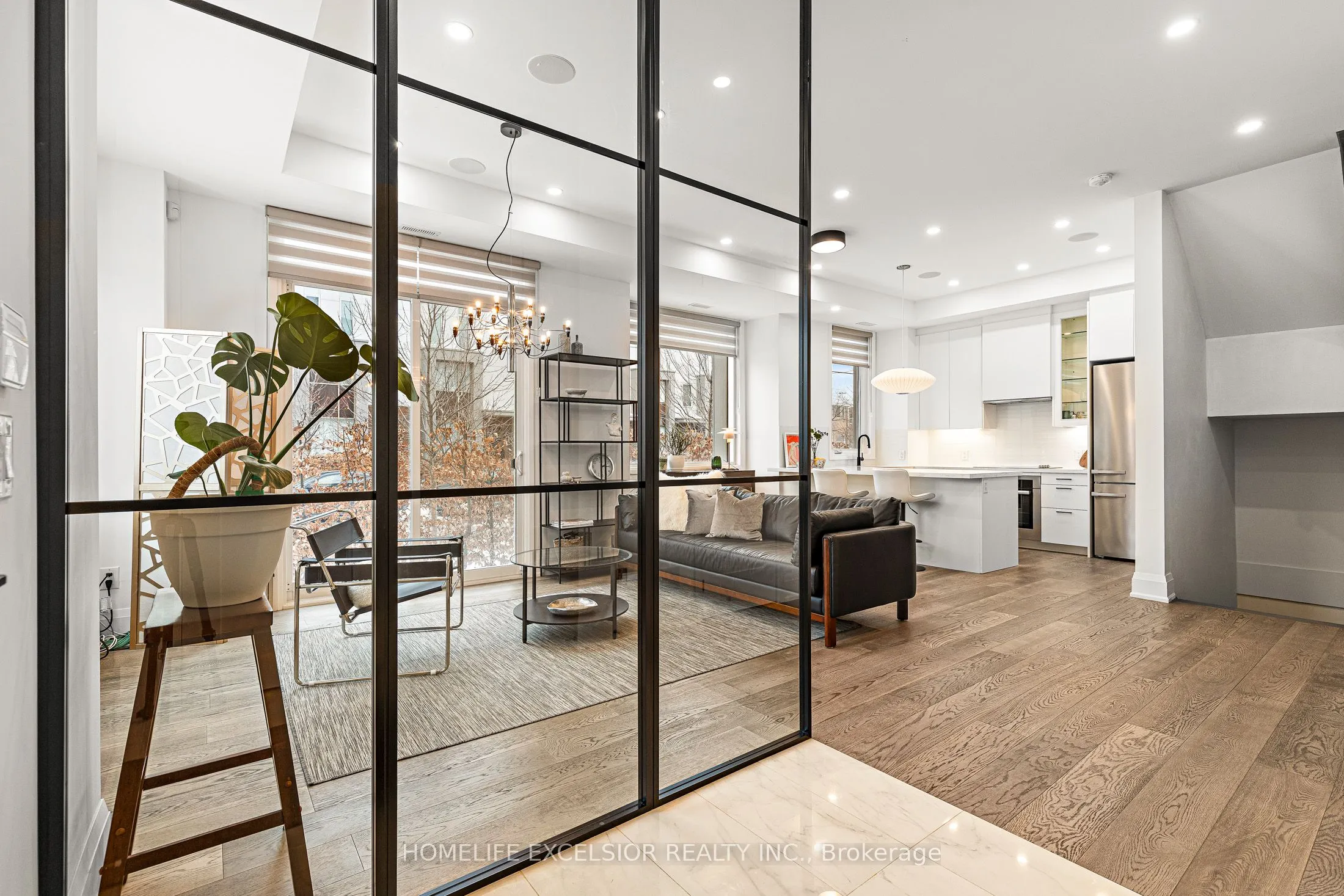 Unit 1 - 18 Greenbriar Road, #1