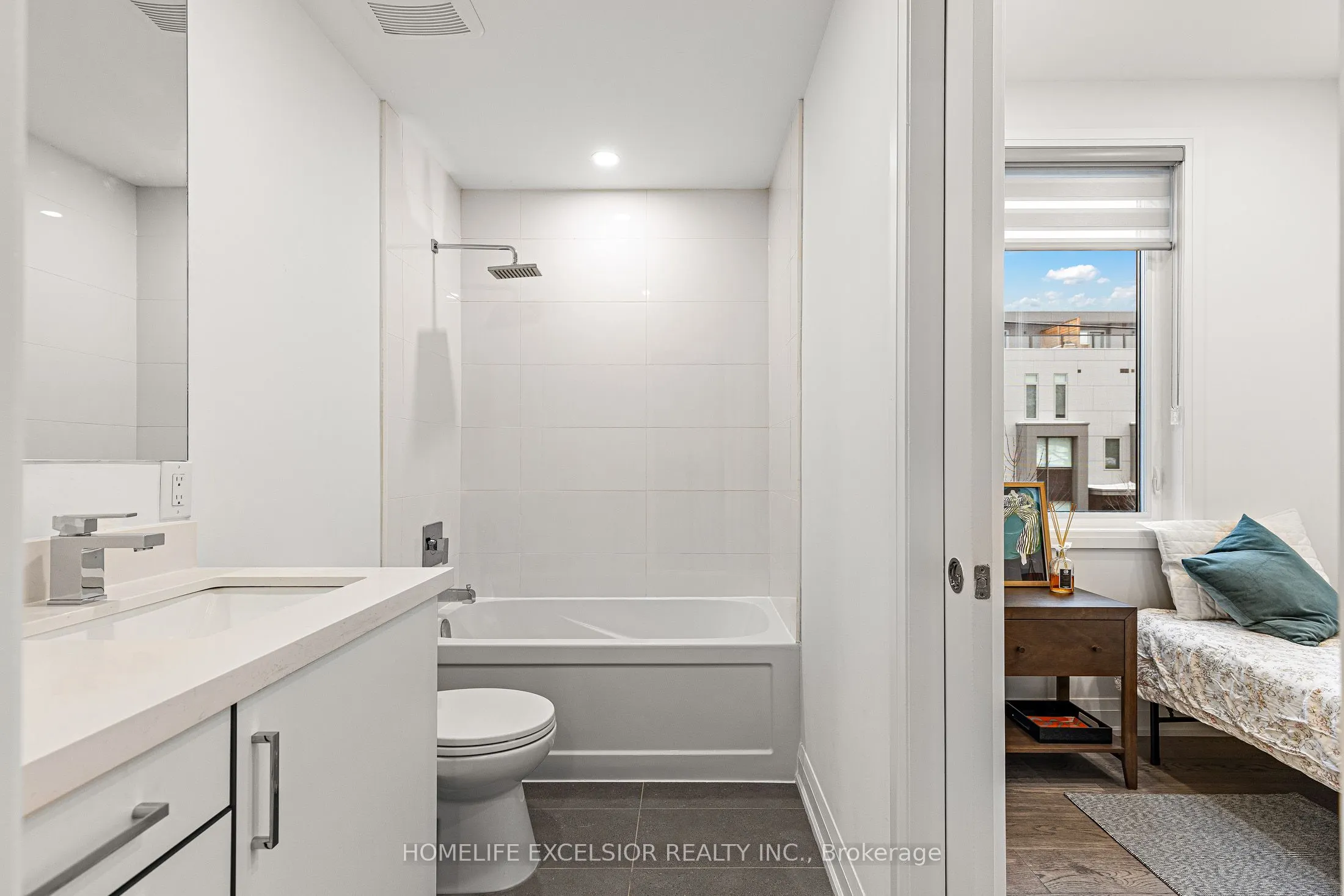 Unit 1 - 18 Greenbriar Road, #1