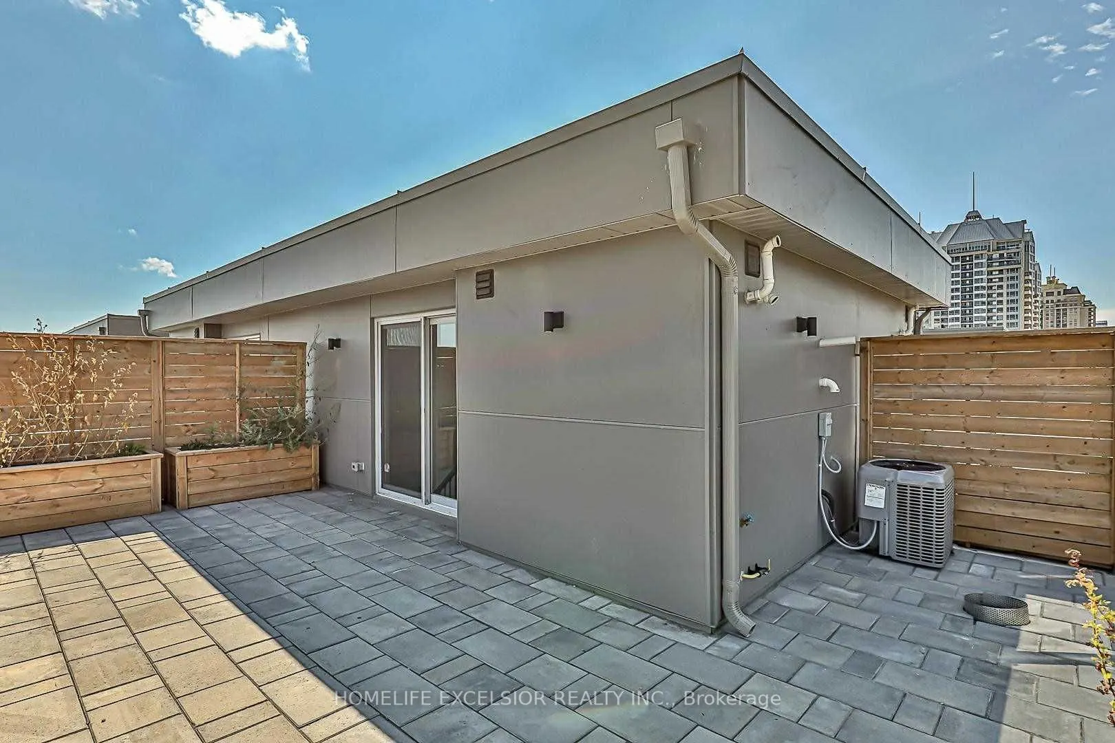 Unit 1 - 18 Greenbriar Road, #1