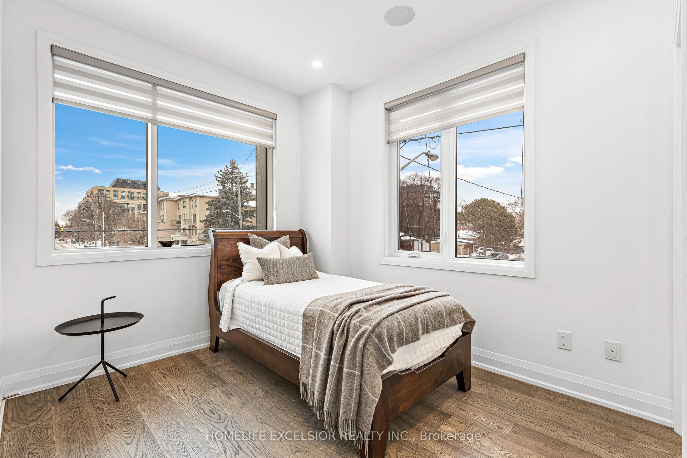 Unit 1 - 18 Greenbriar Road, #1