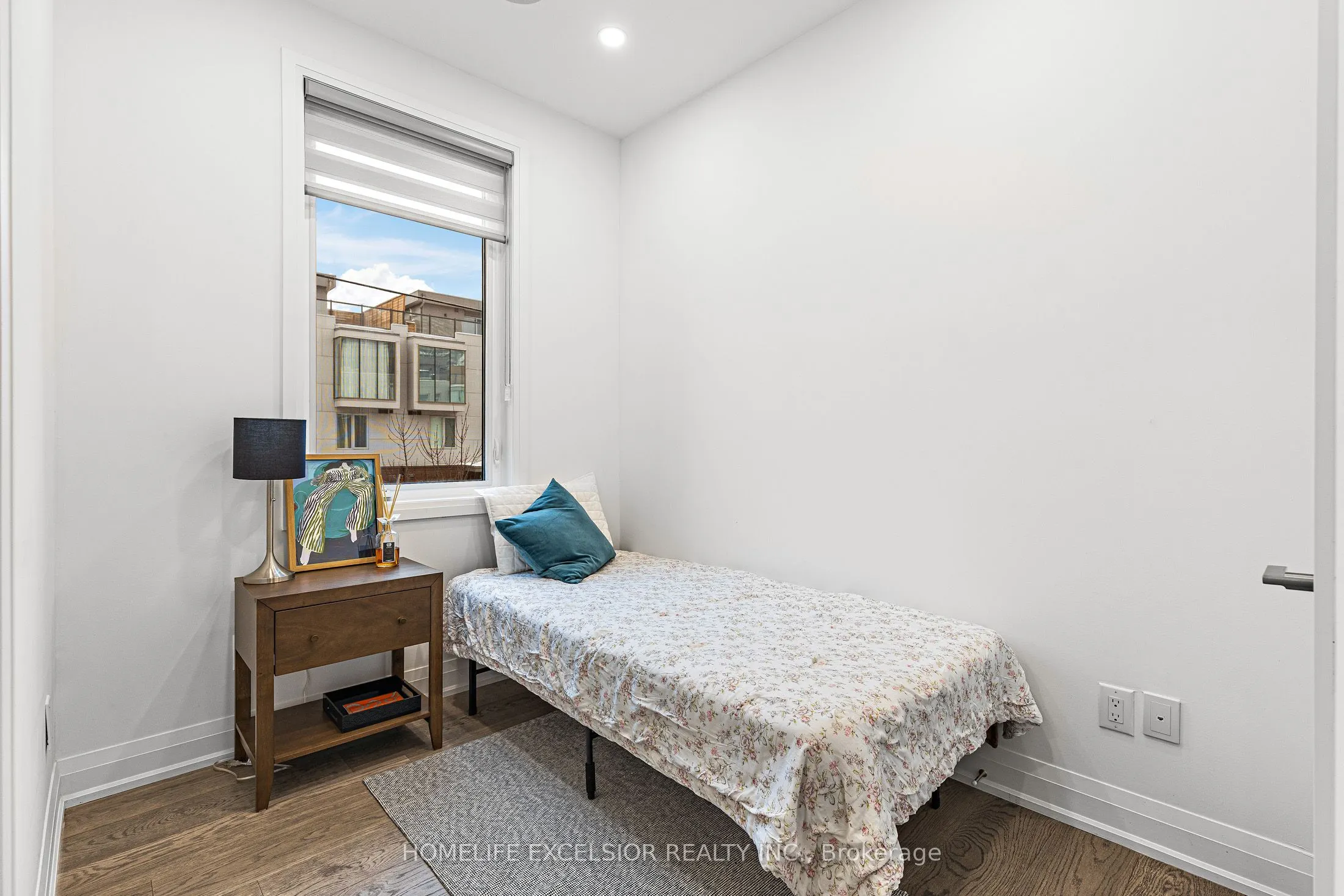 Unit 1 - 18 Greenbriar Road, #1