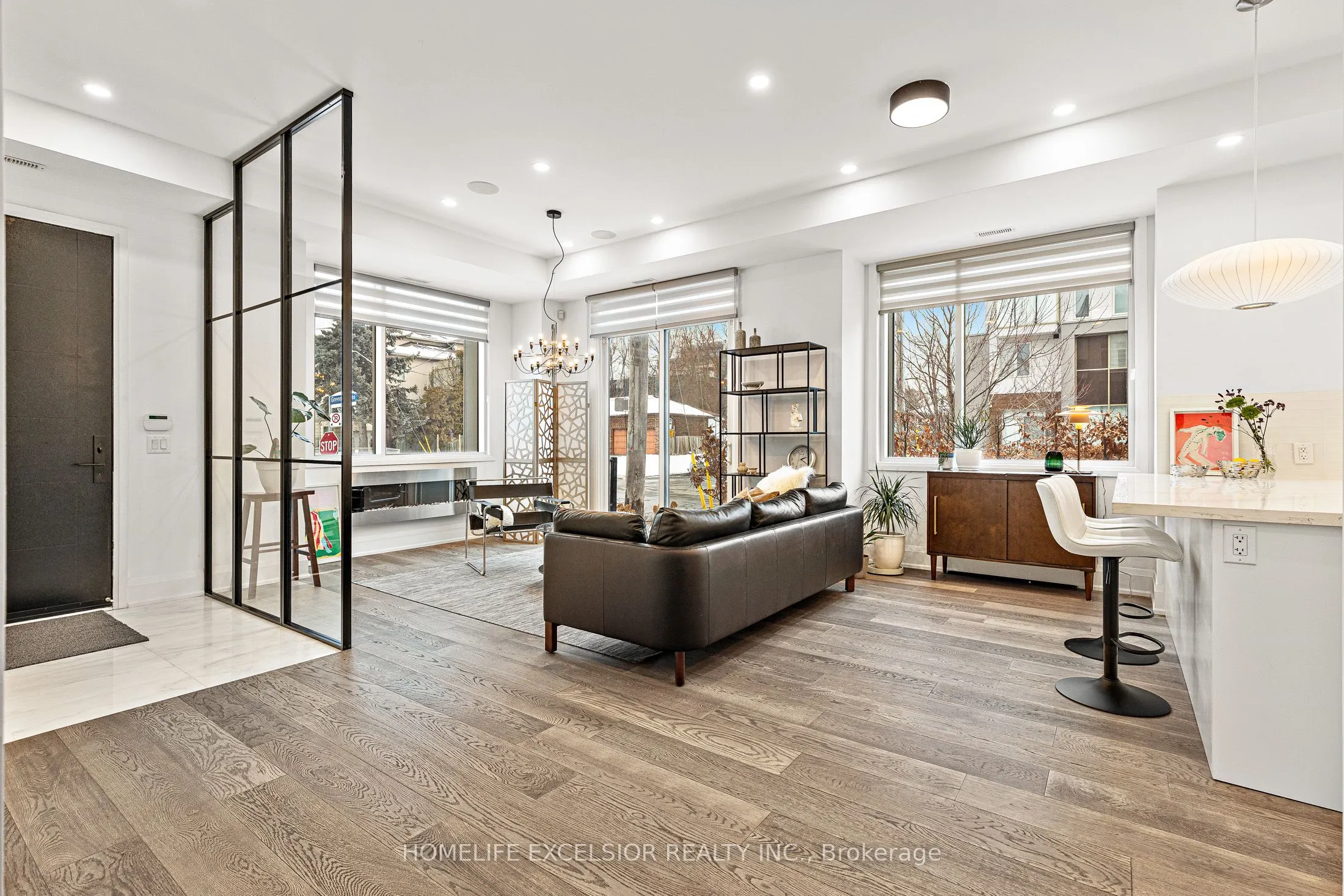 Unit 1 - 18 Greenbriar Road, #1