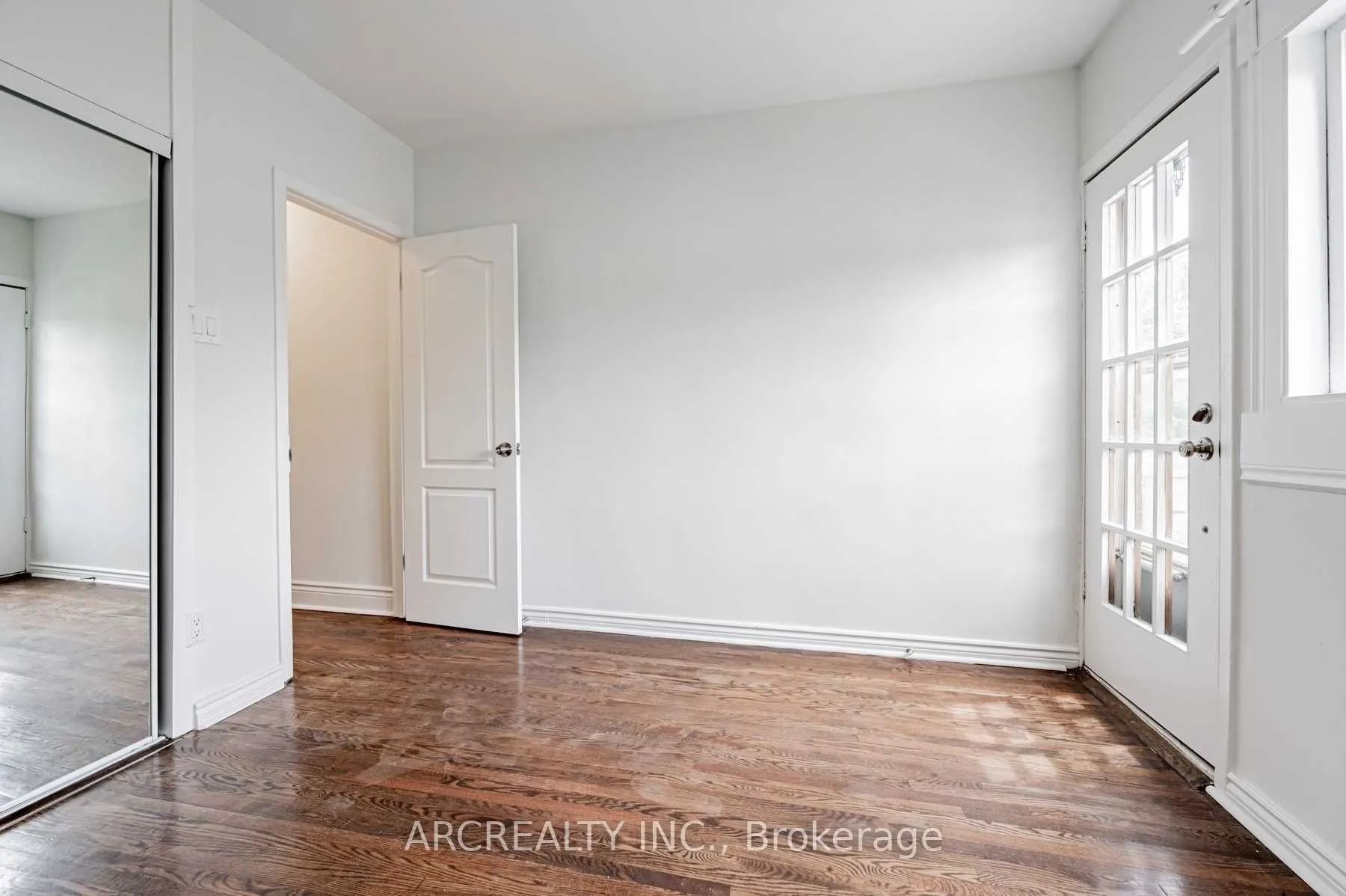 217 Ellsworth Avenue, #Upper
