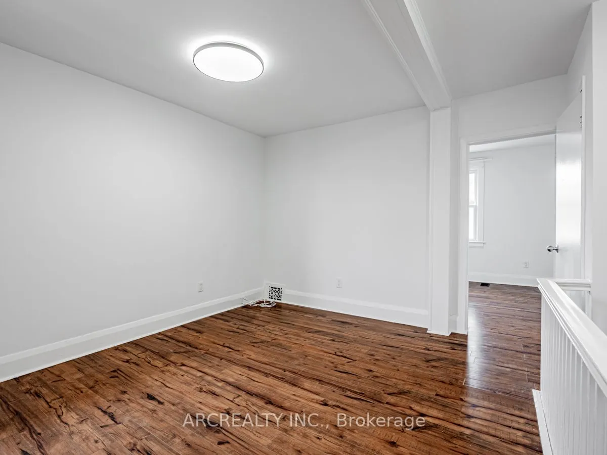 217 Ellsworth Avenue, #Upper