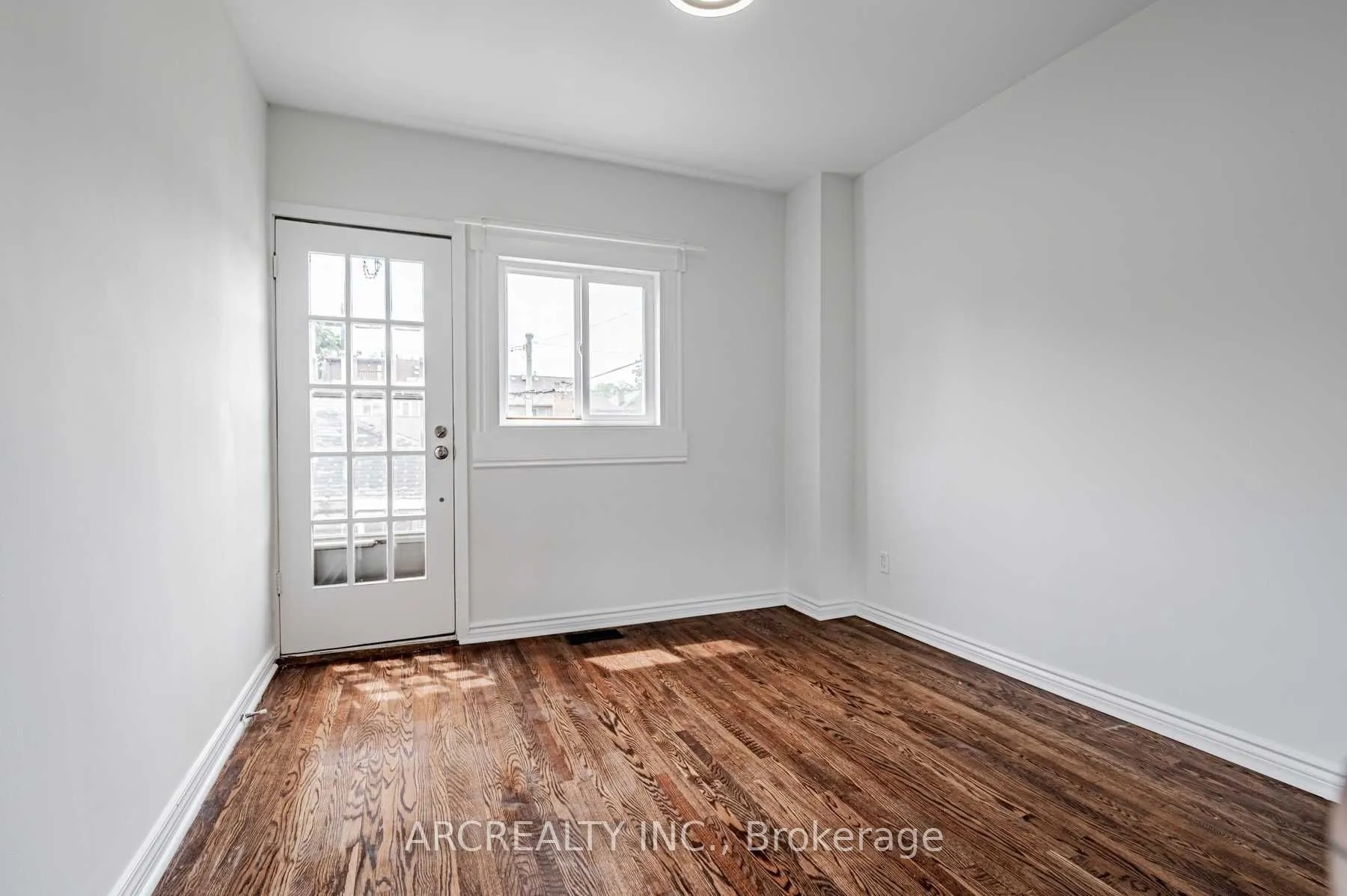 217 Ellsworth Avenue, #Upper