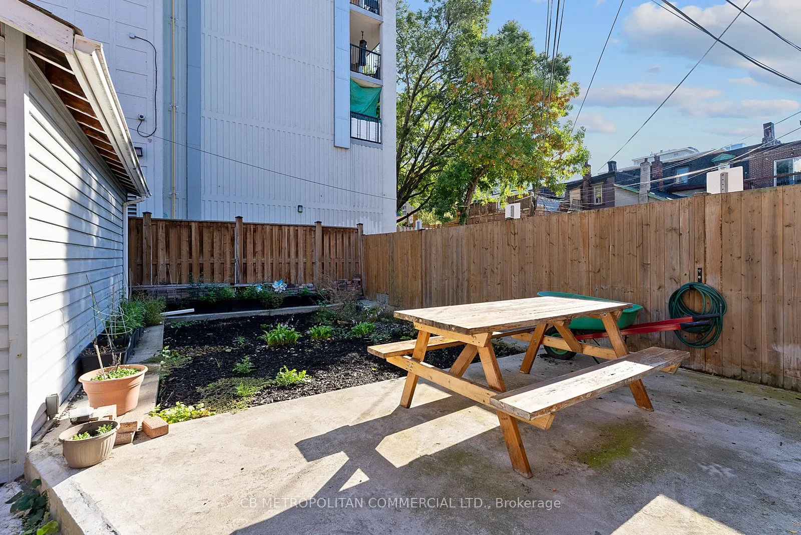 17 Augusta Avenue