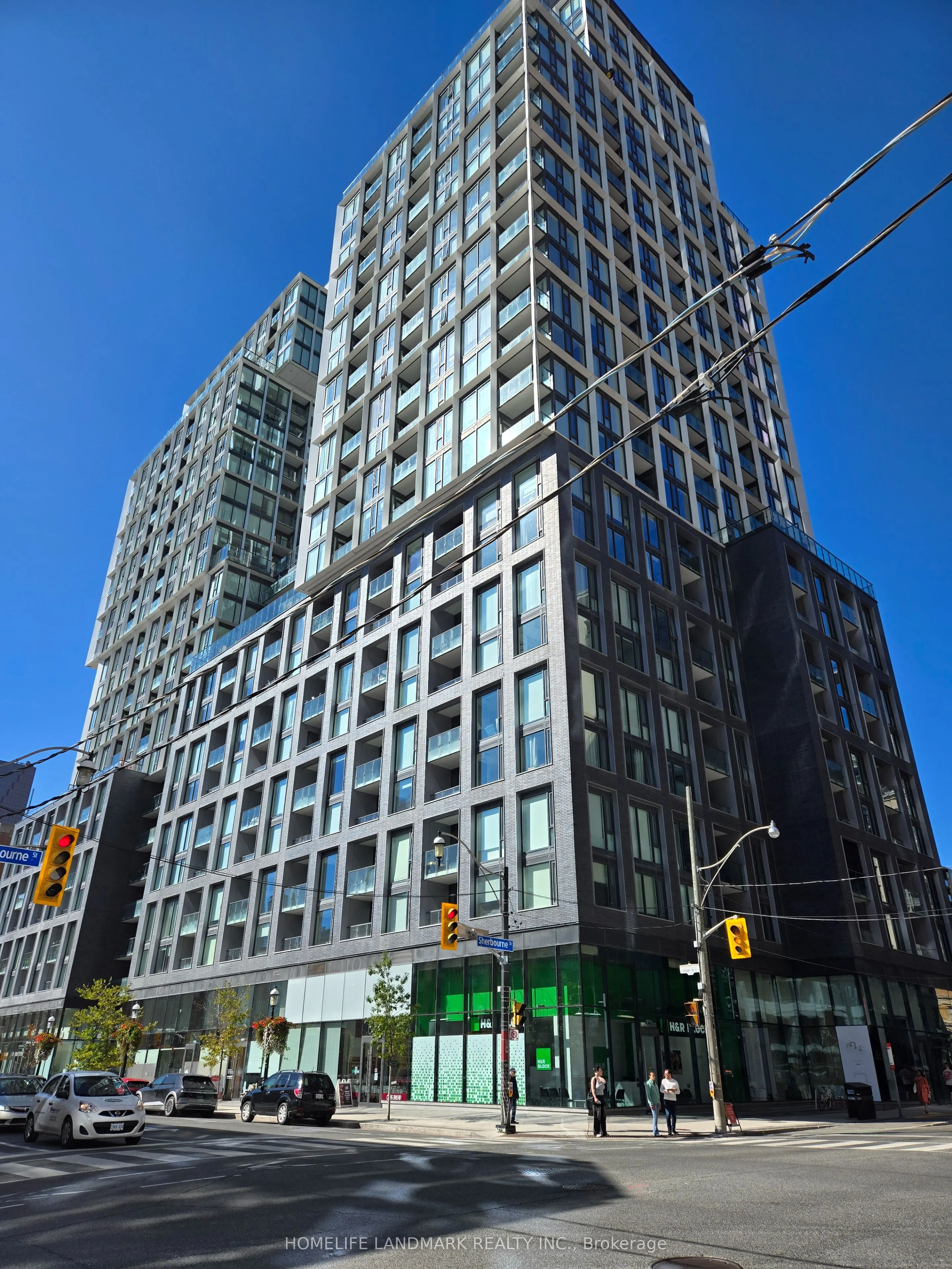 120 Lower Sherbourne Street