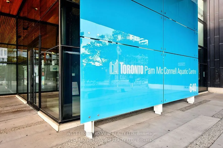 200 Sackville Street, #703