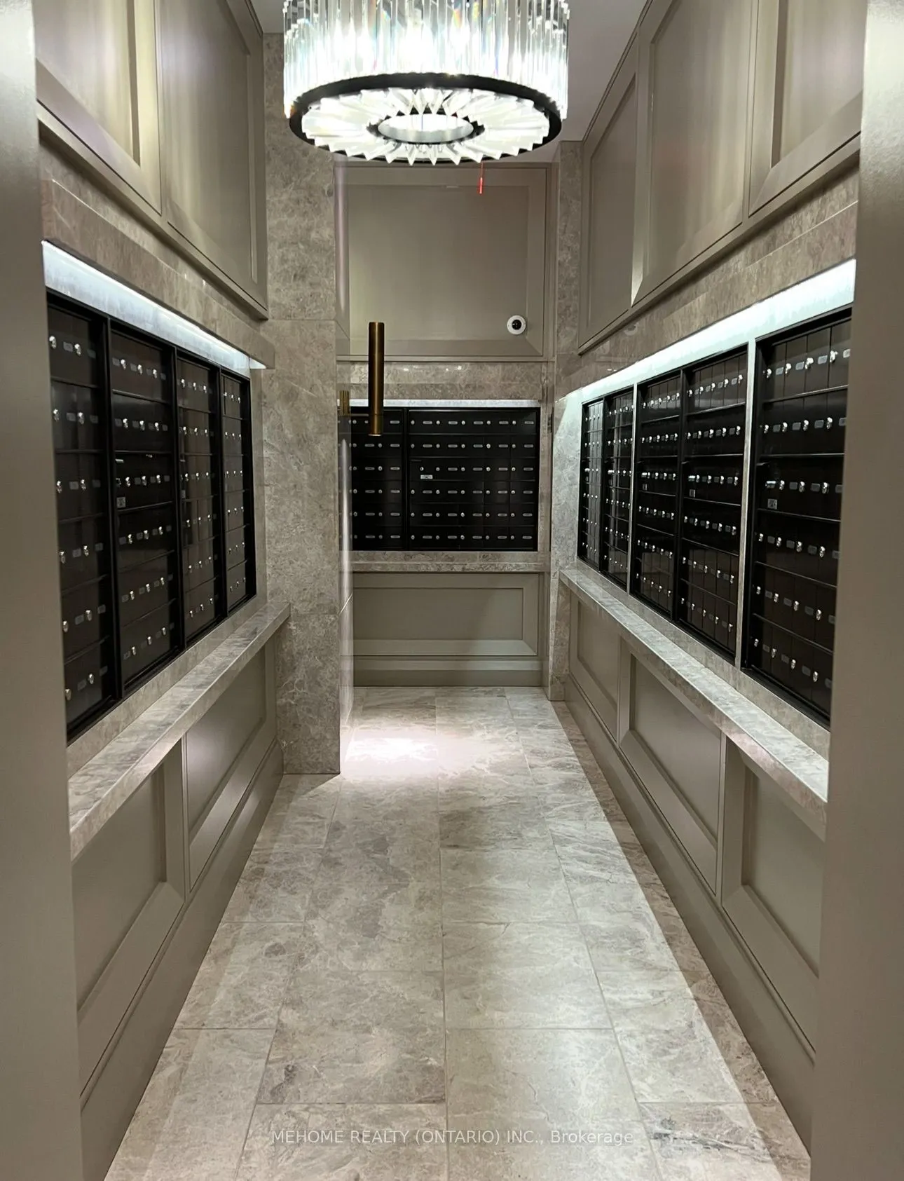 155 Yorkville Avenue, #1810