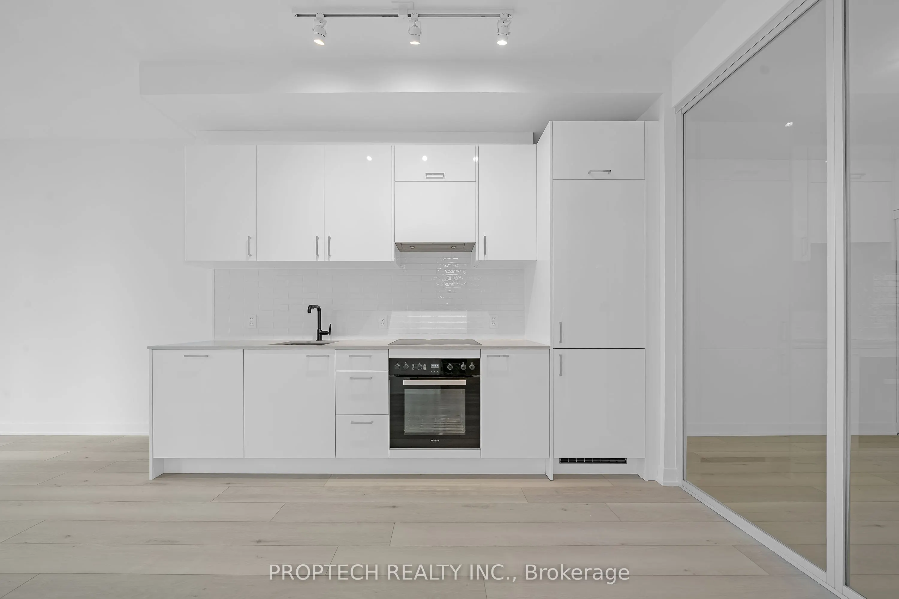 1 Kyle Lowry Road, #603