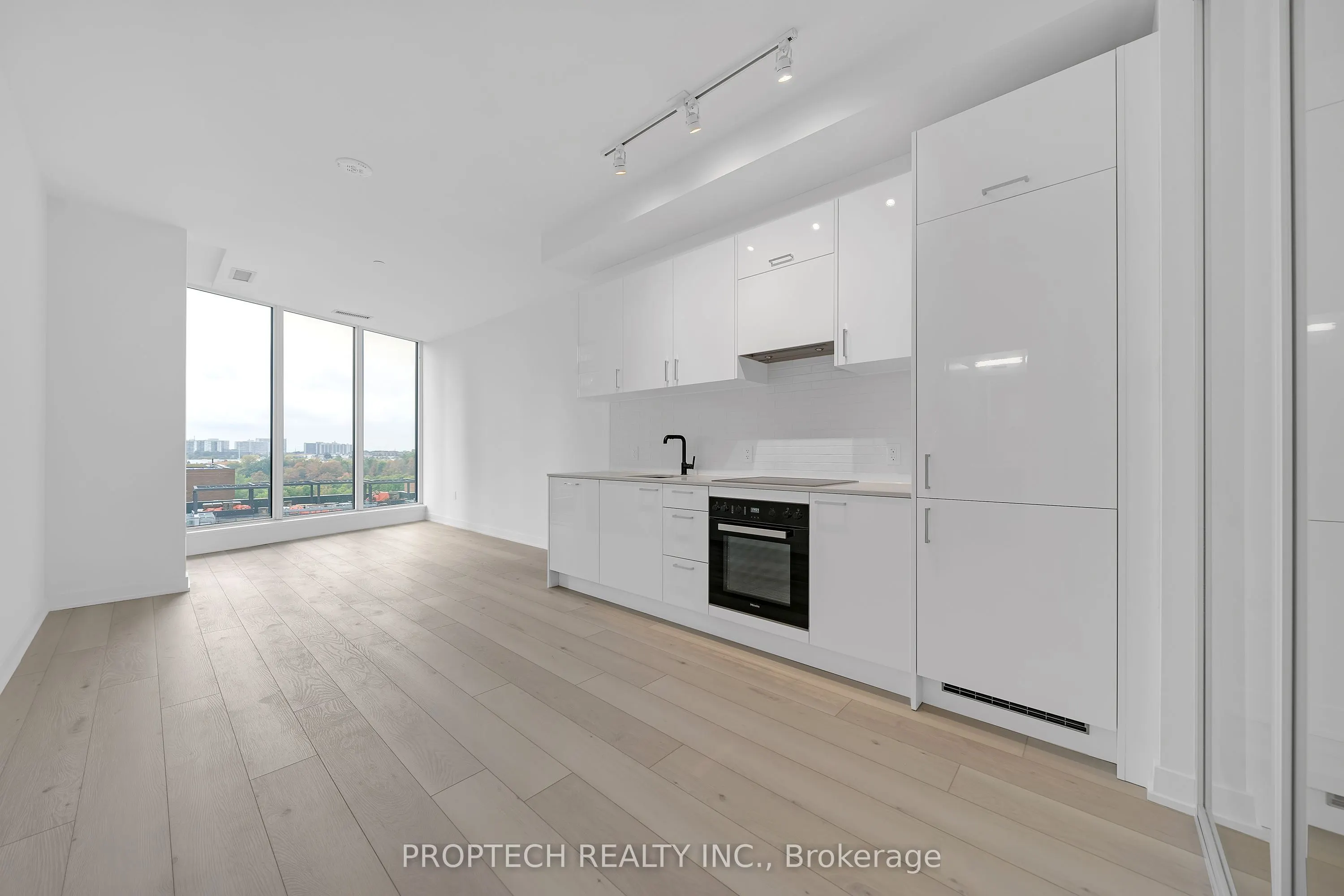 1 Kyle Lowry Road, #603