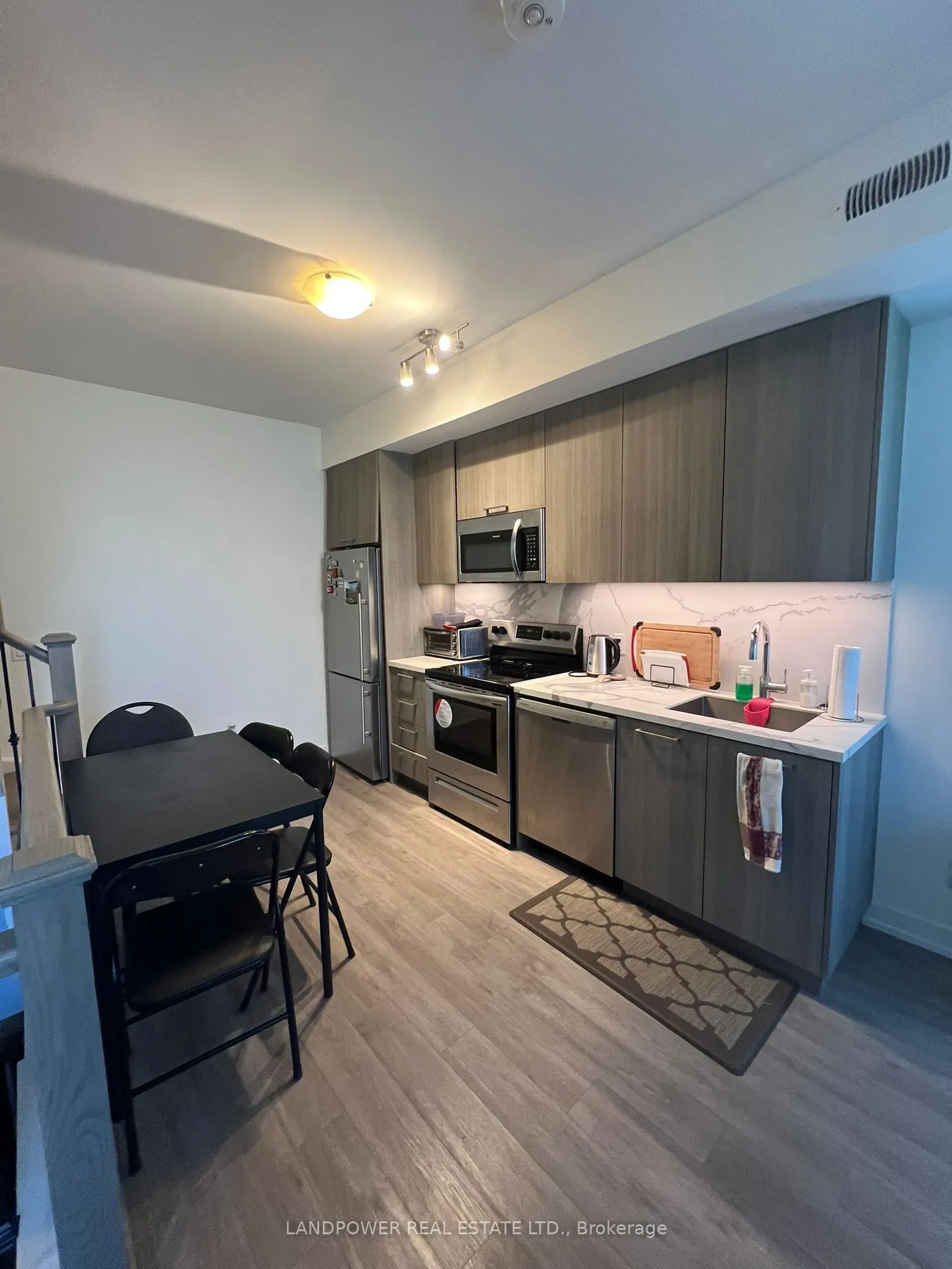 51 Winlock Park, #30