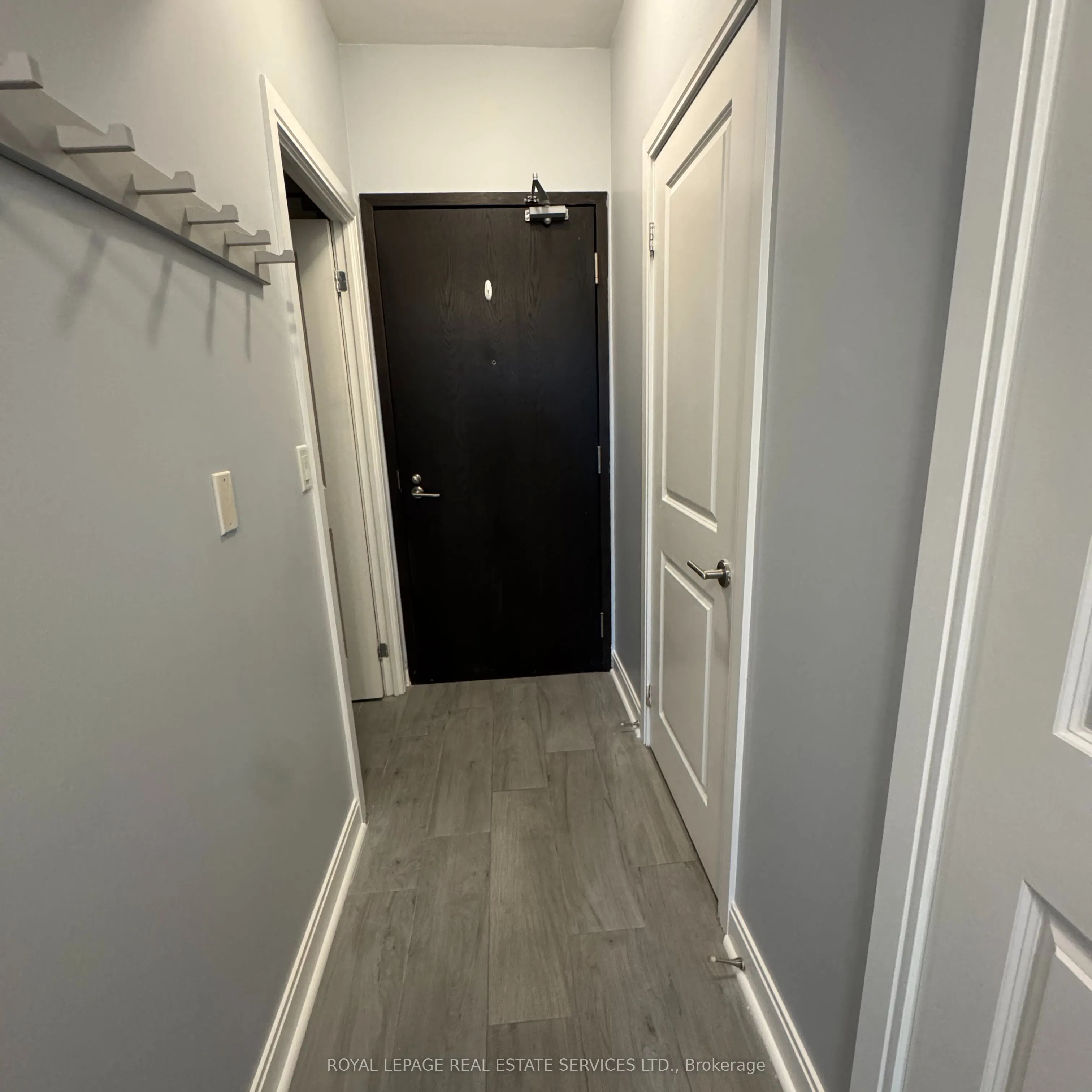 18 Yorkville Avenue, #405