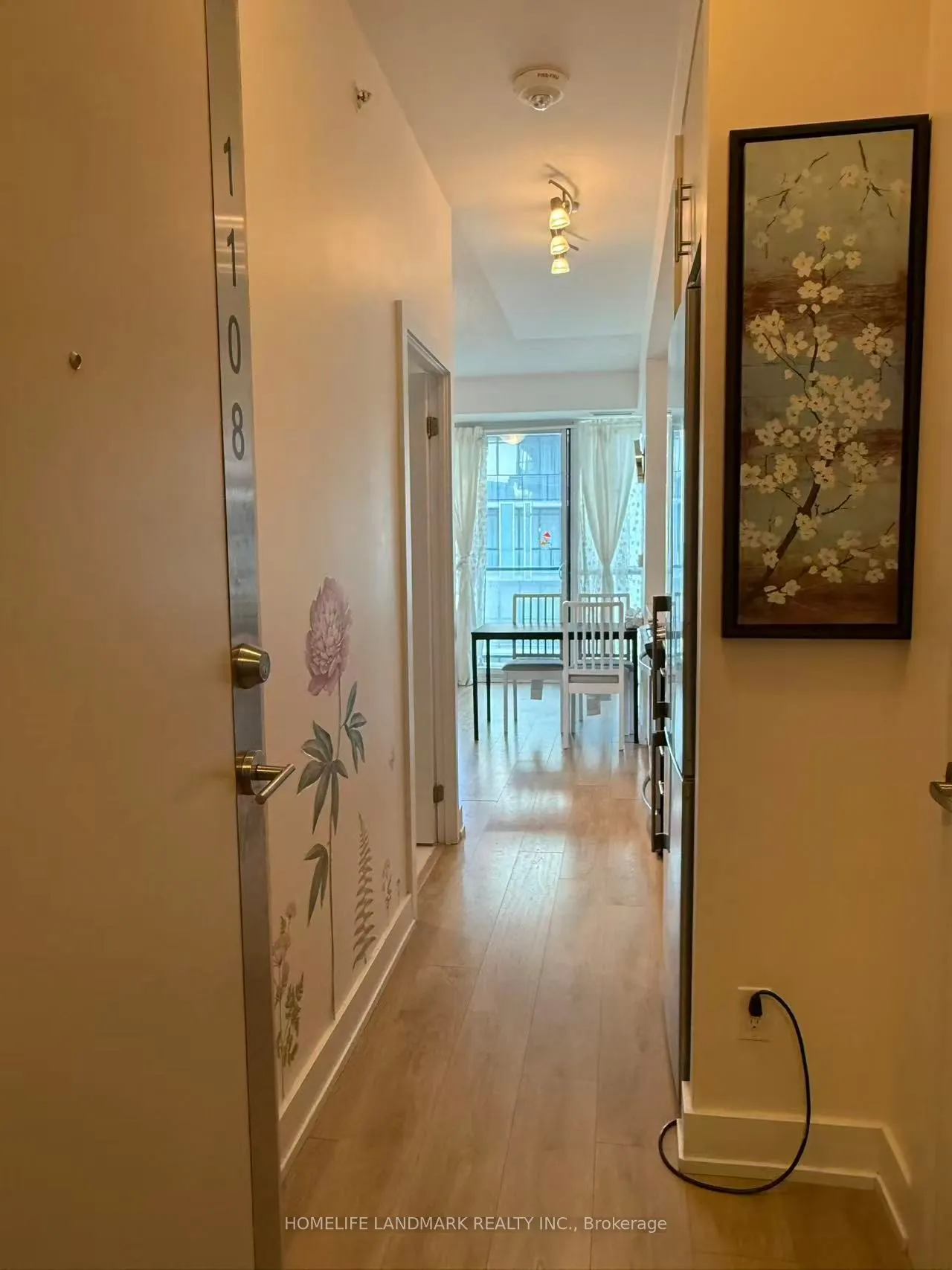 128 Fairview Mall Drive, #1108