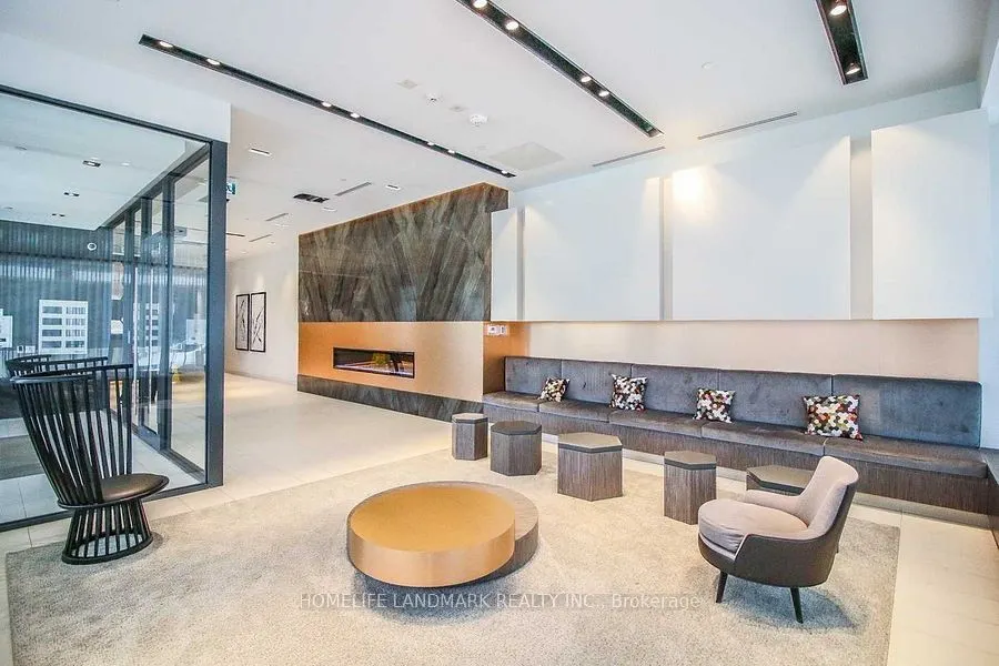 128 Fairview Mall Drive, #1108