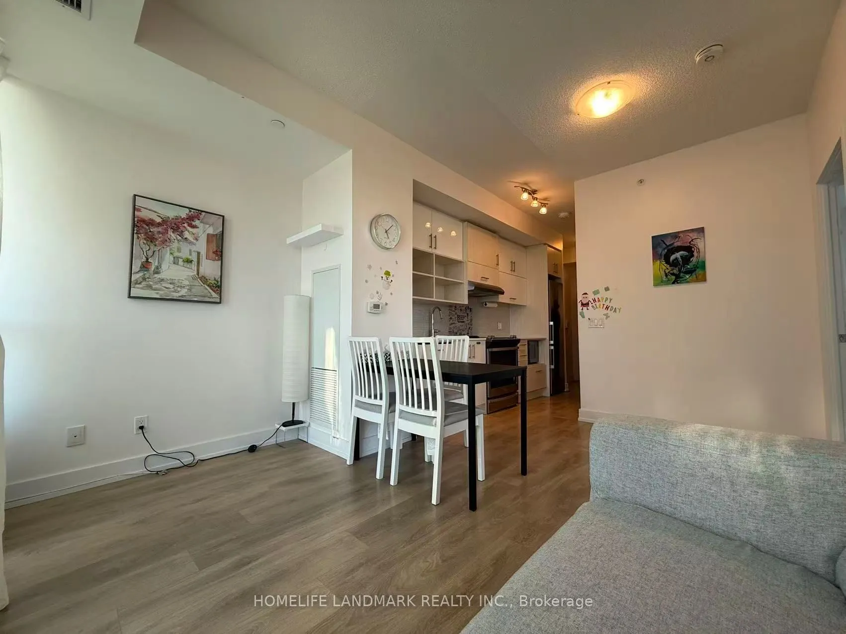 128 Fairview Mall Drive, #1108