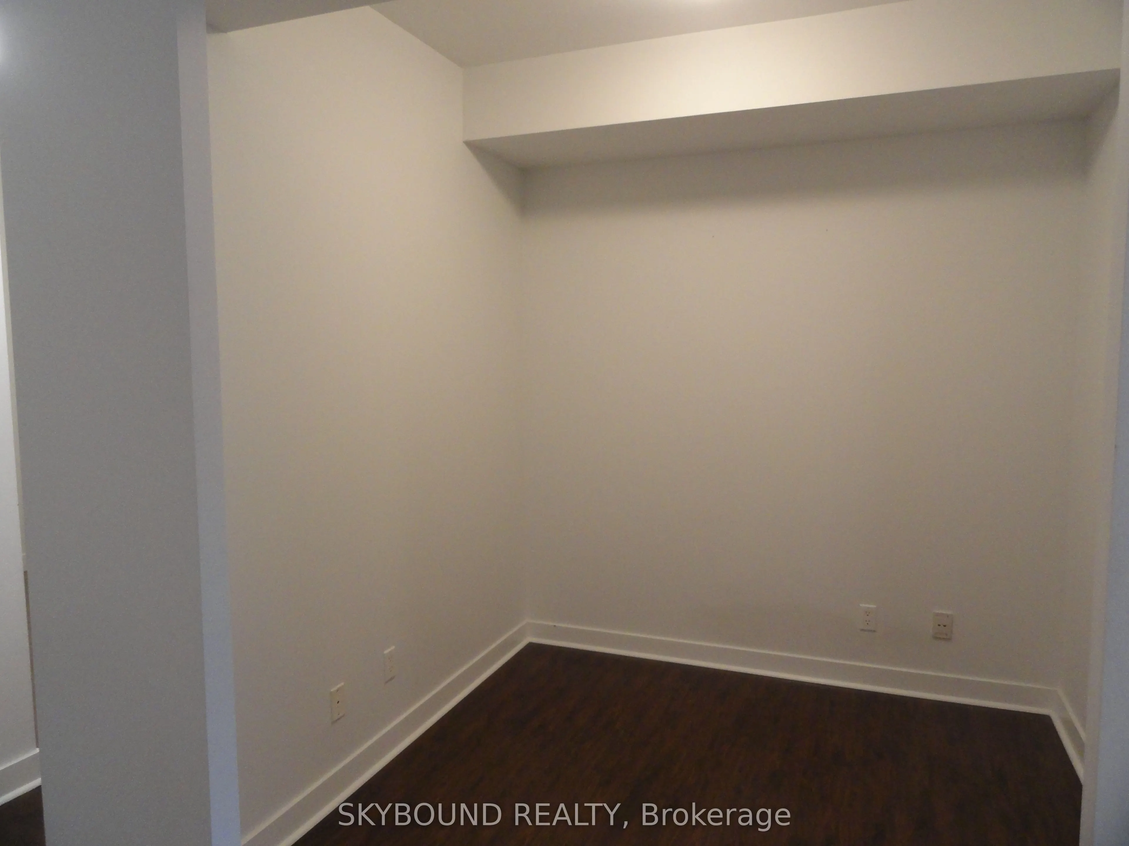 438 King Street W, ##507