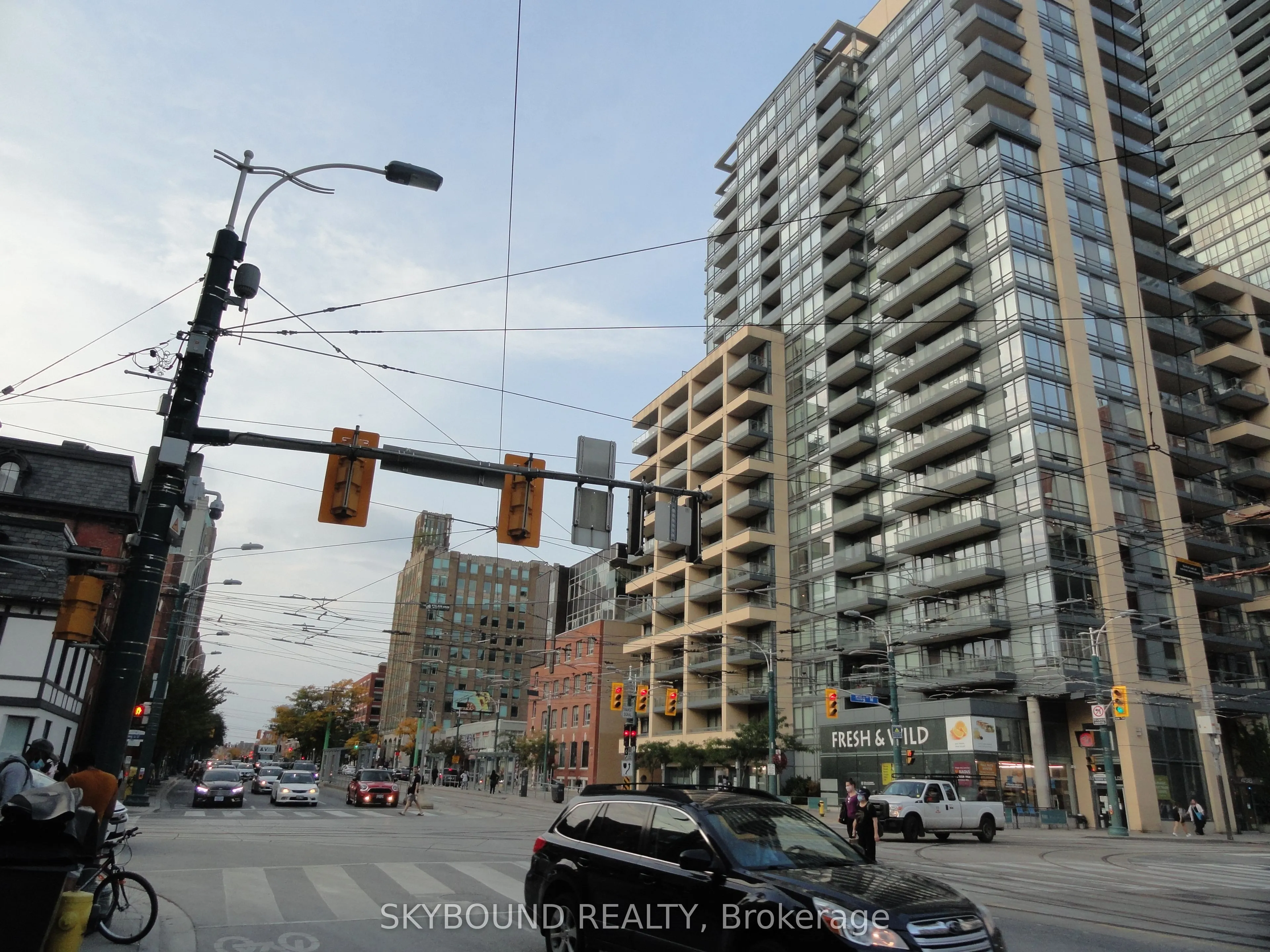 438 King Street W, ##507