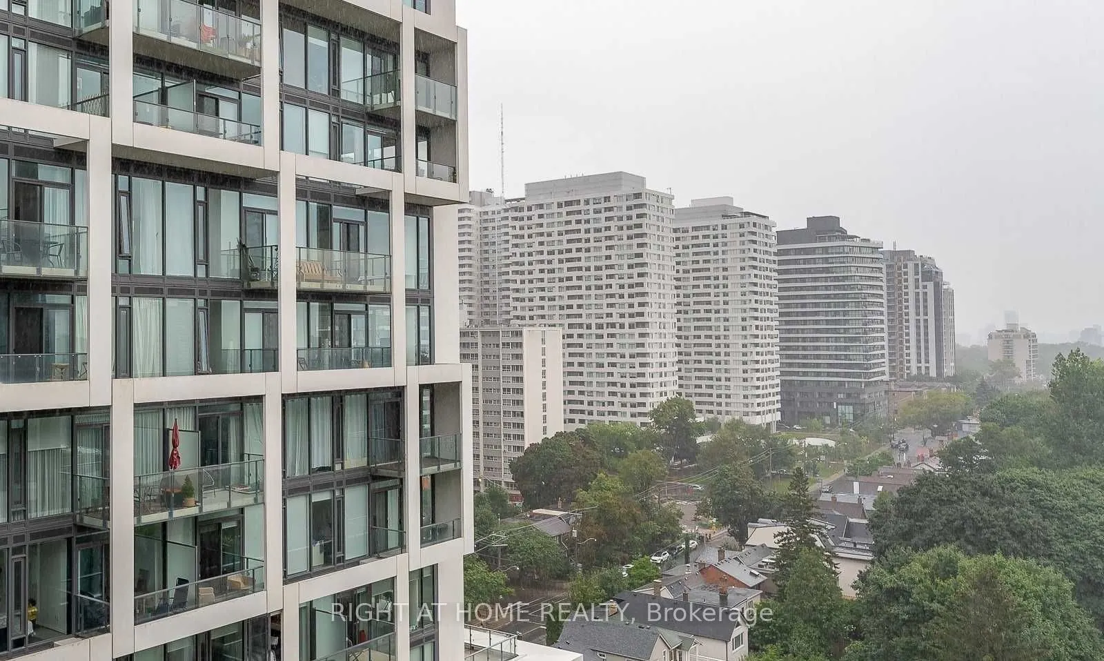 5 Soudan Avenue, #1622