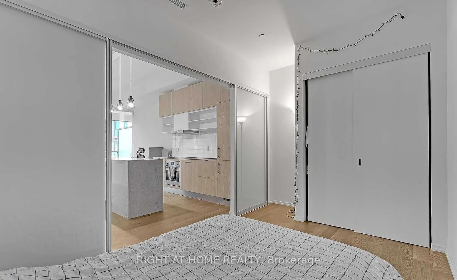 5 Soudan Avenue, #1622