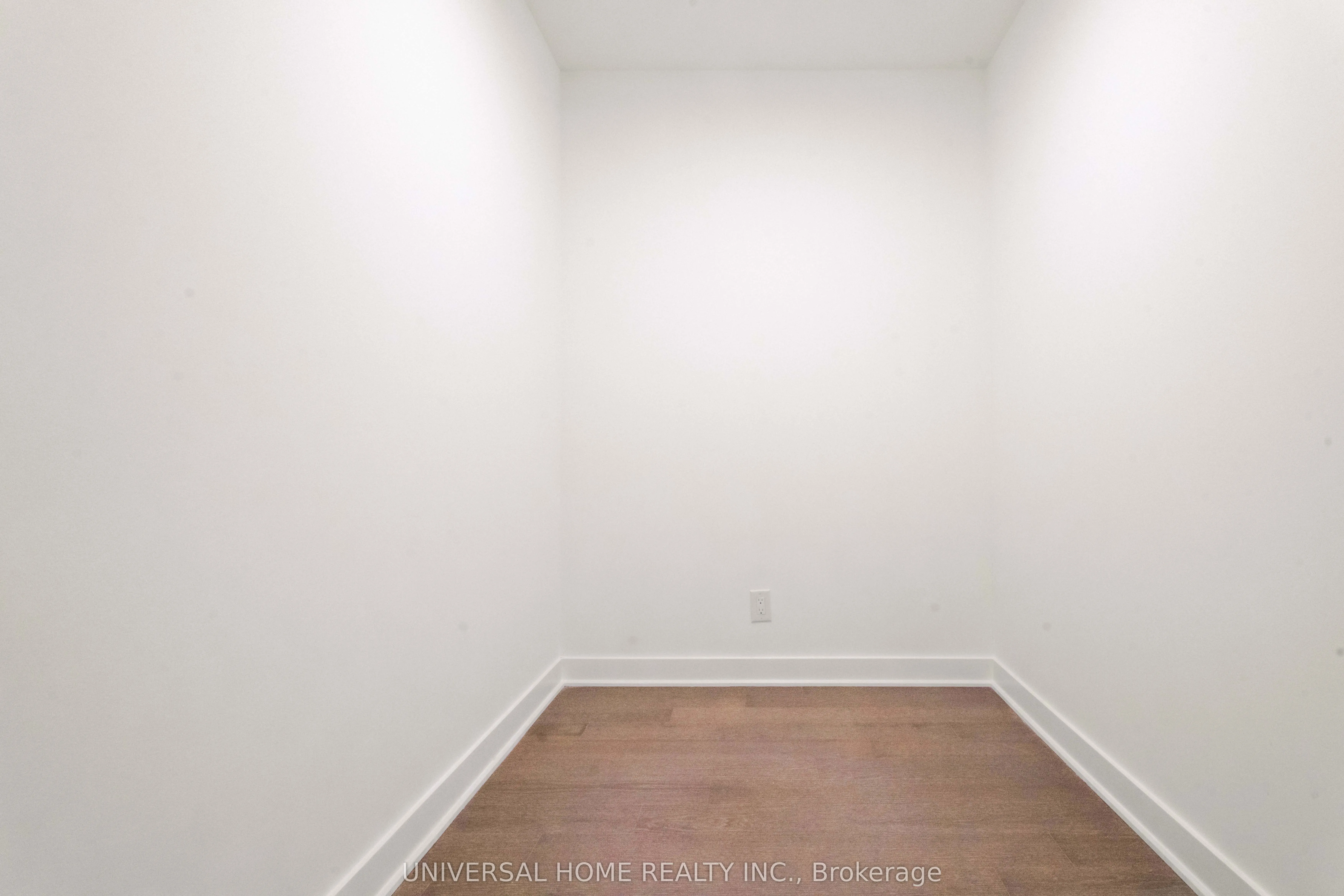 15 Grenville Street, #2011