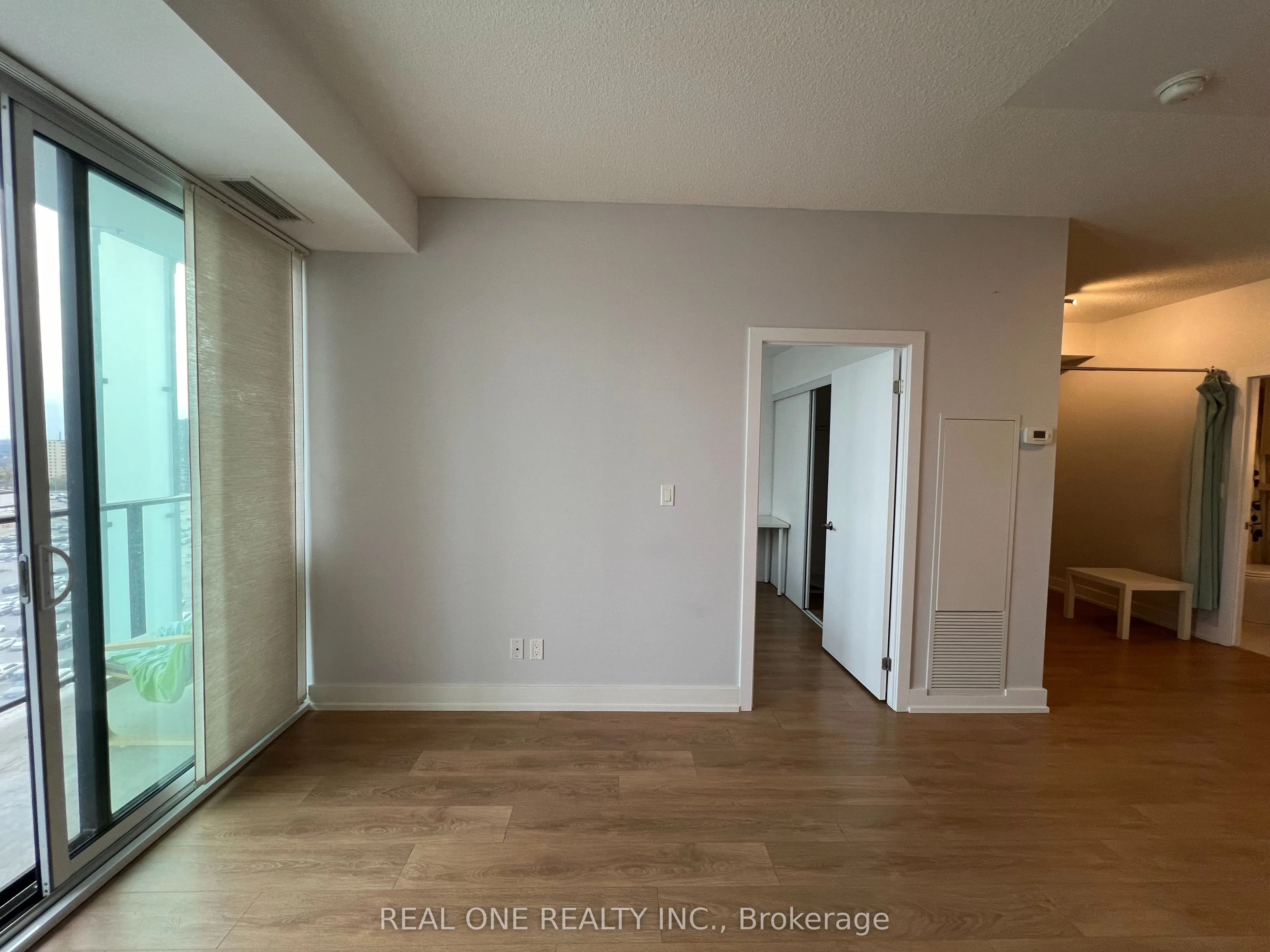 150 Fairview Mall Drive, #1112