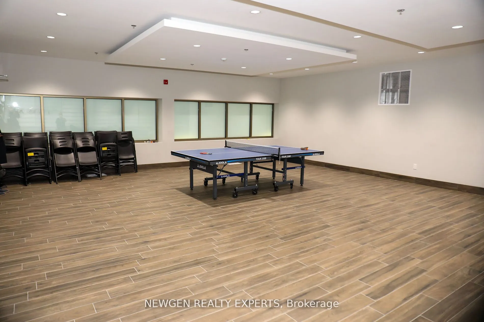 715 Don Mills Road, #804