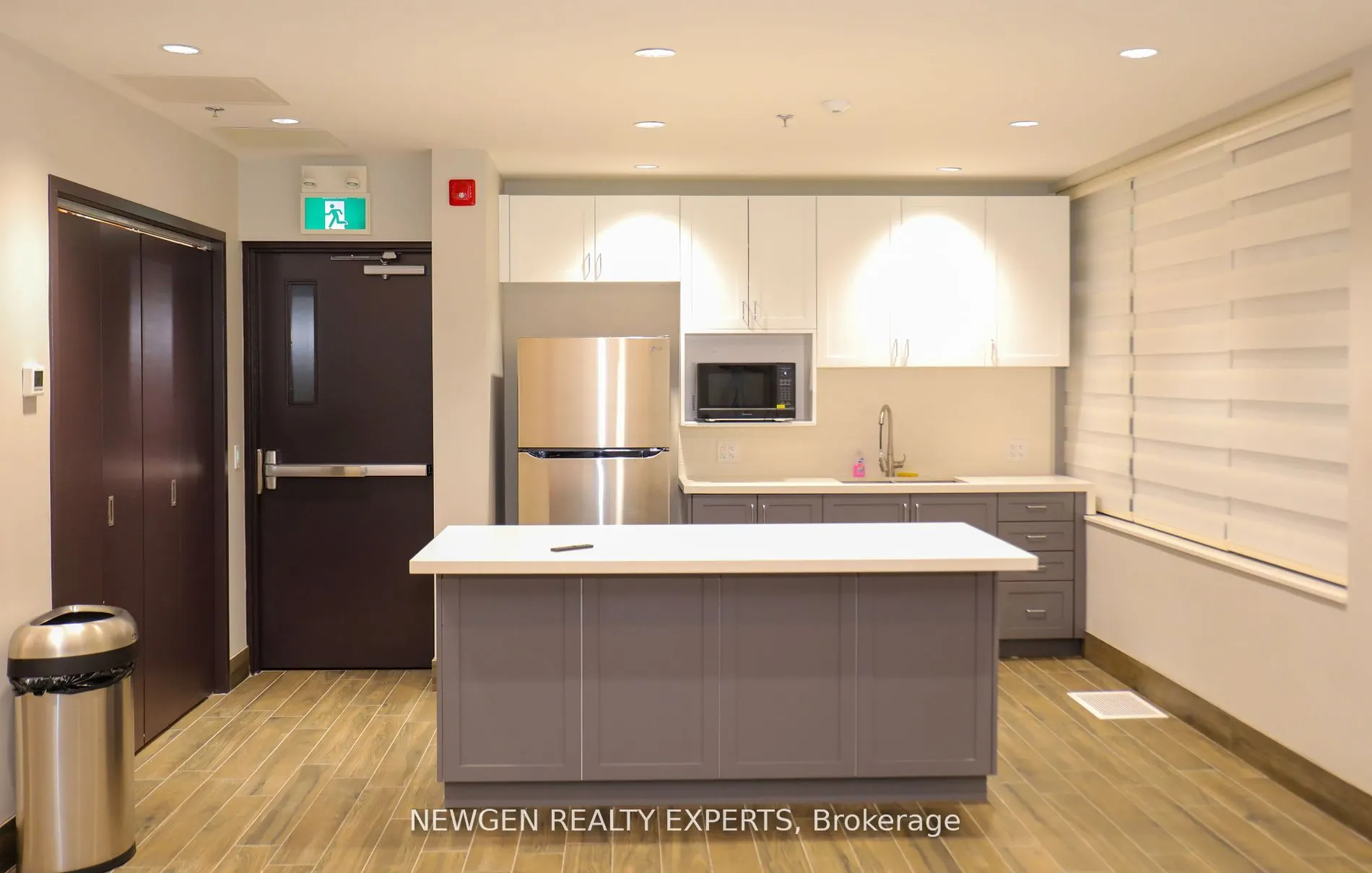 715 Don Mills Road, #804